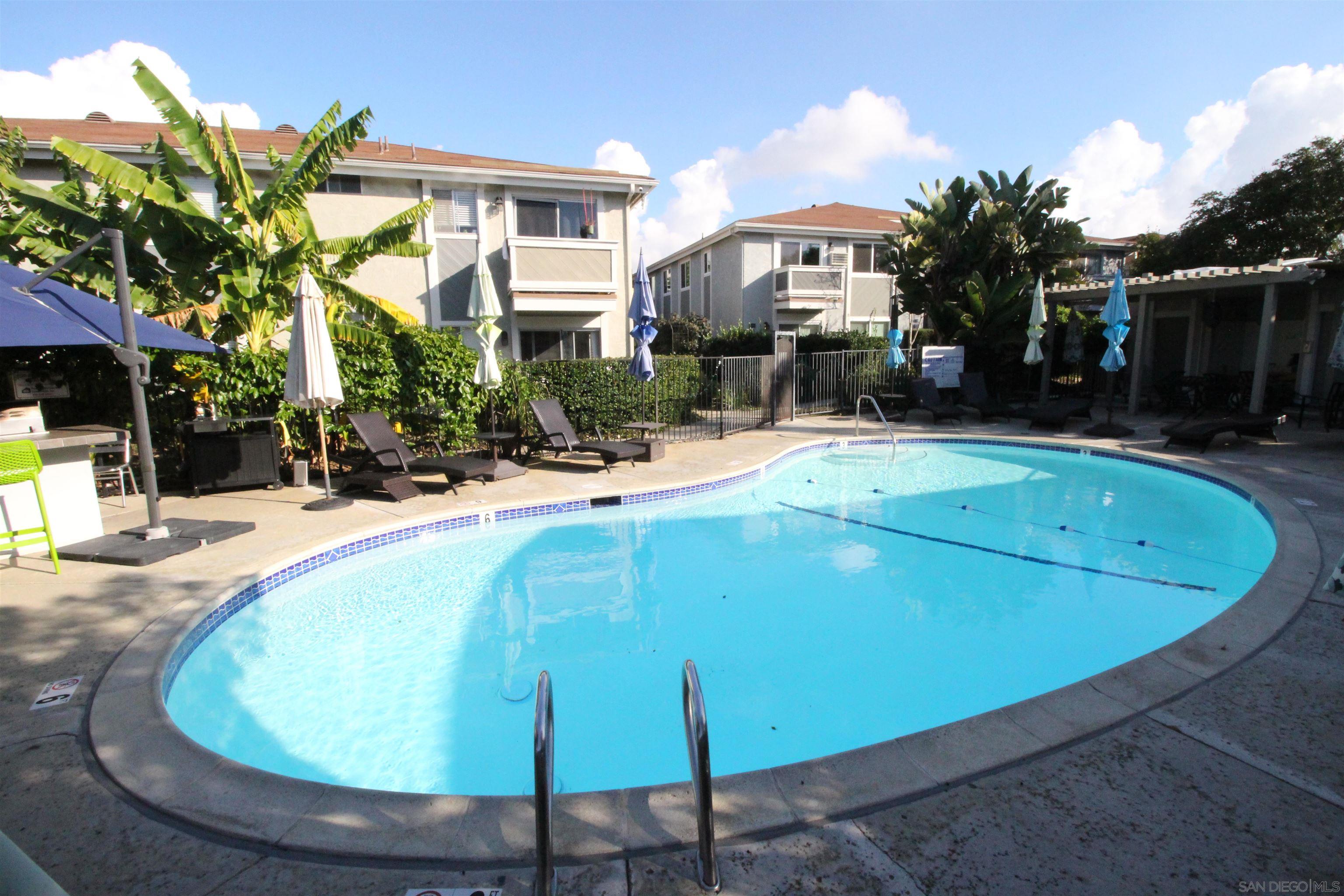 Detail Gallery Image 3 of 24 For 11183  Kelowna Rd  36, San Diego,  CA 92126 - 3 Beds | 2 Baths