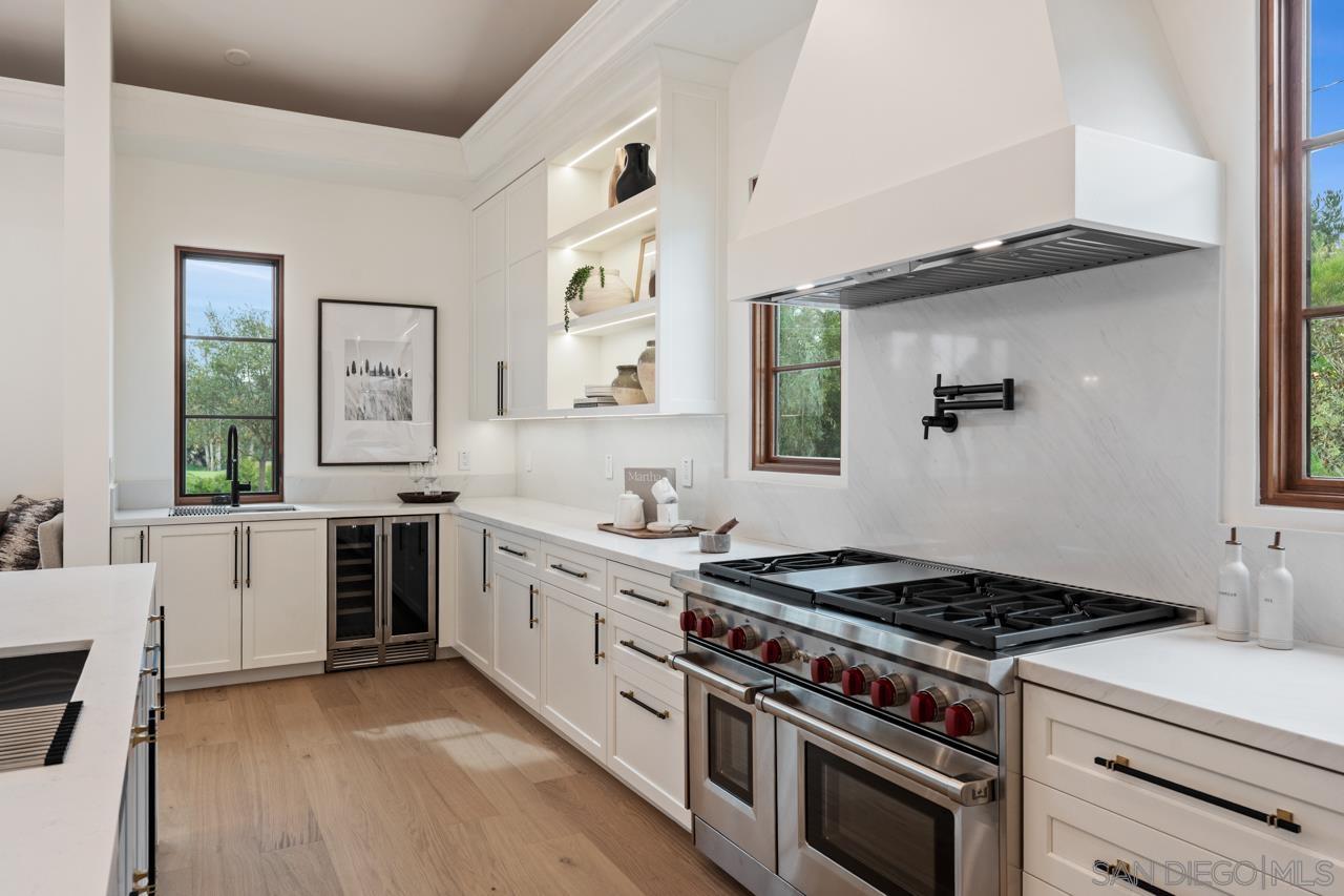 Detail Gallery Image 39 of 75 For 5758  Las Palomas, Rancho Santa Fe,  CA 92067 - 5 Beds | 5/2 Baths