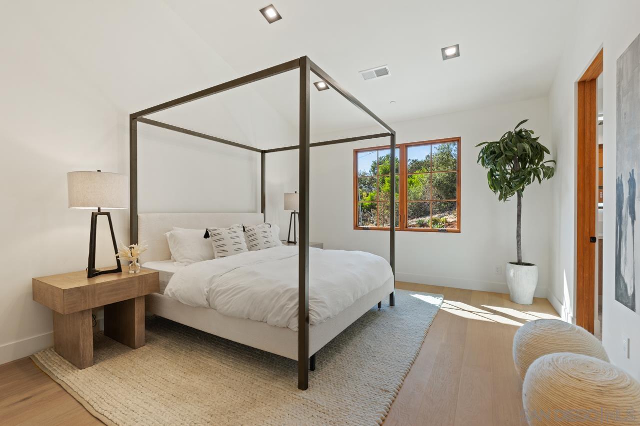 Detail Gallery Image 47 of 73 For 5758  Las Palomas, Rancho Santa Fe,  CA 92067 - 5 Beds | 5/2 Baths