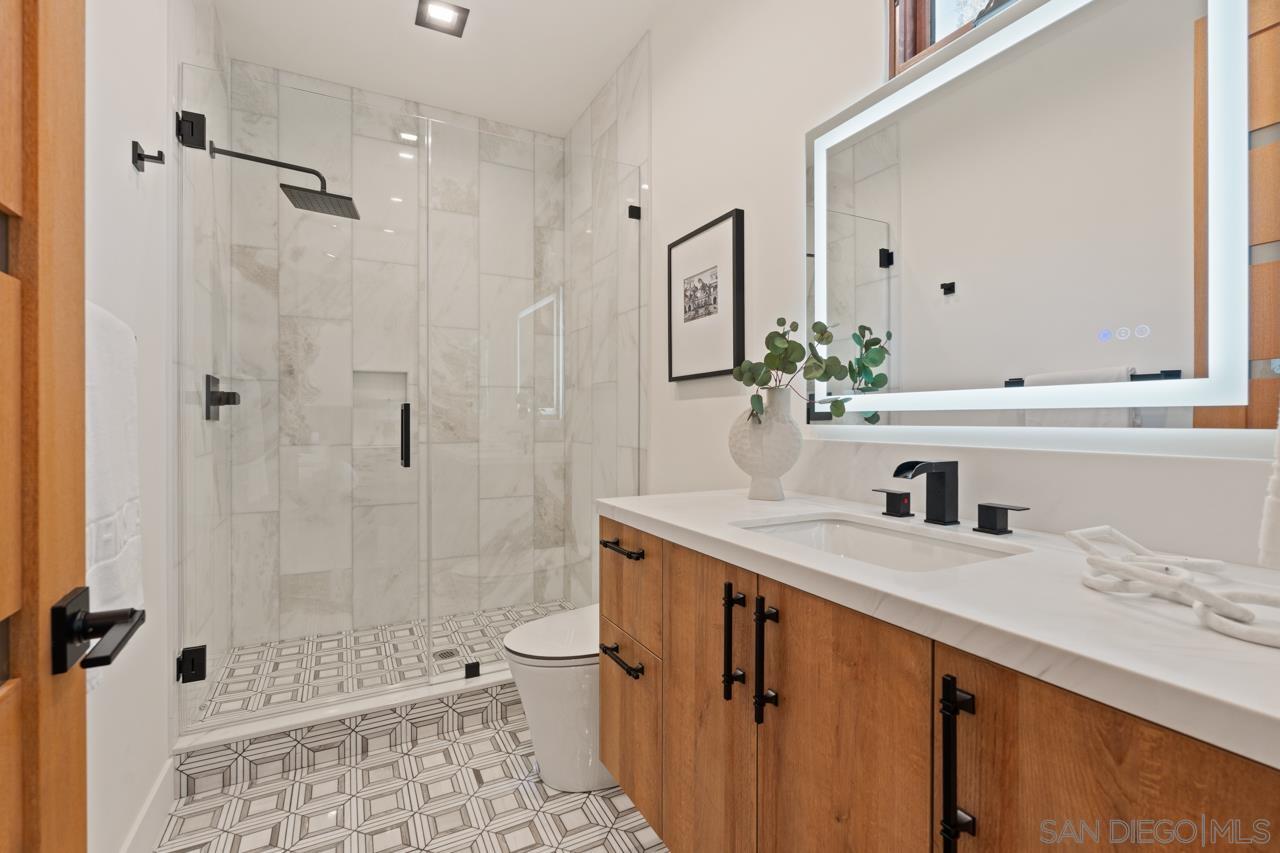 Detail Gallery Image 48 of 75 For 5758  Las Palomas, Rancho Santa Fe,  CA 92067 - 5 Beds | 5/2 Baths