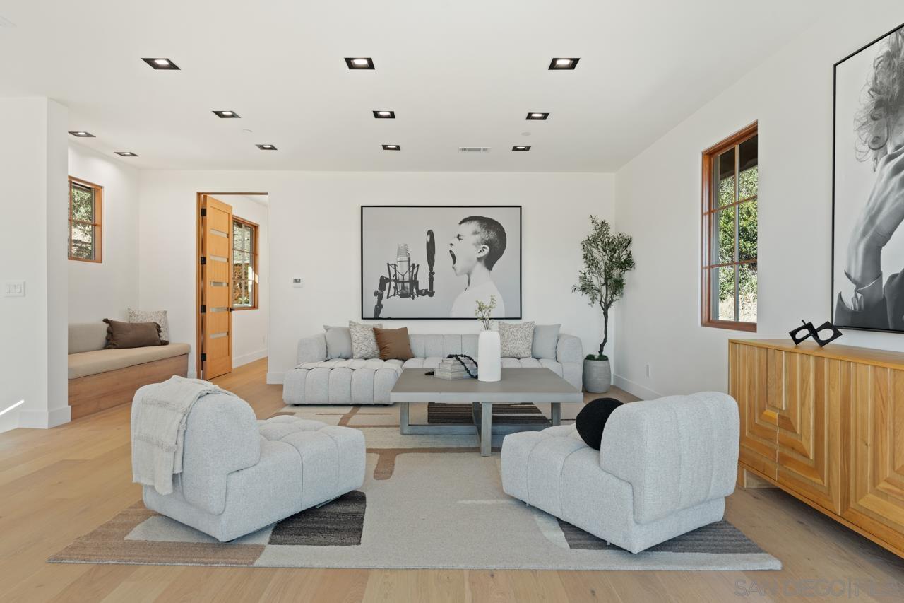 Detail Gallery Image 54 of 73 For 5758  Las Palomas, Rancho Santa Fe,  CA 92067 - 5 Beds | 5/2 Baths