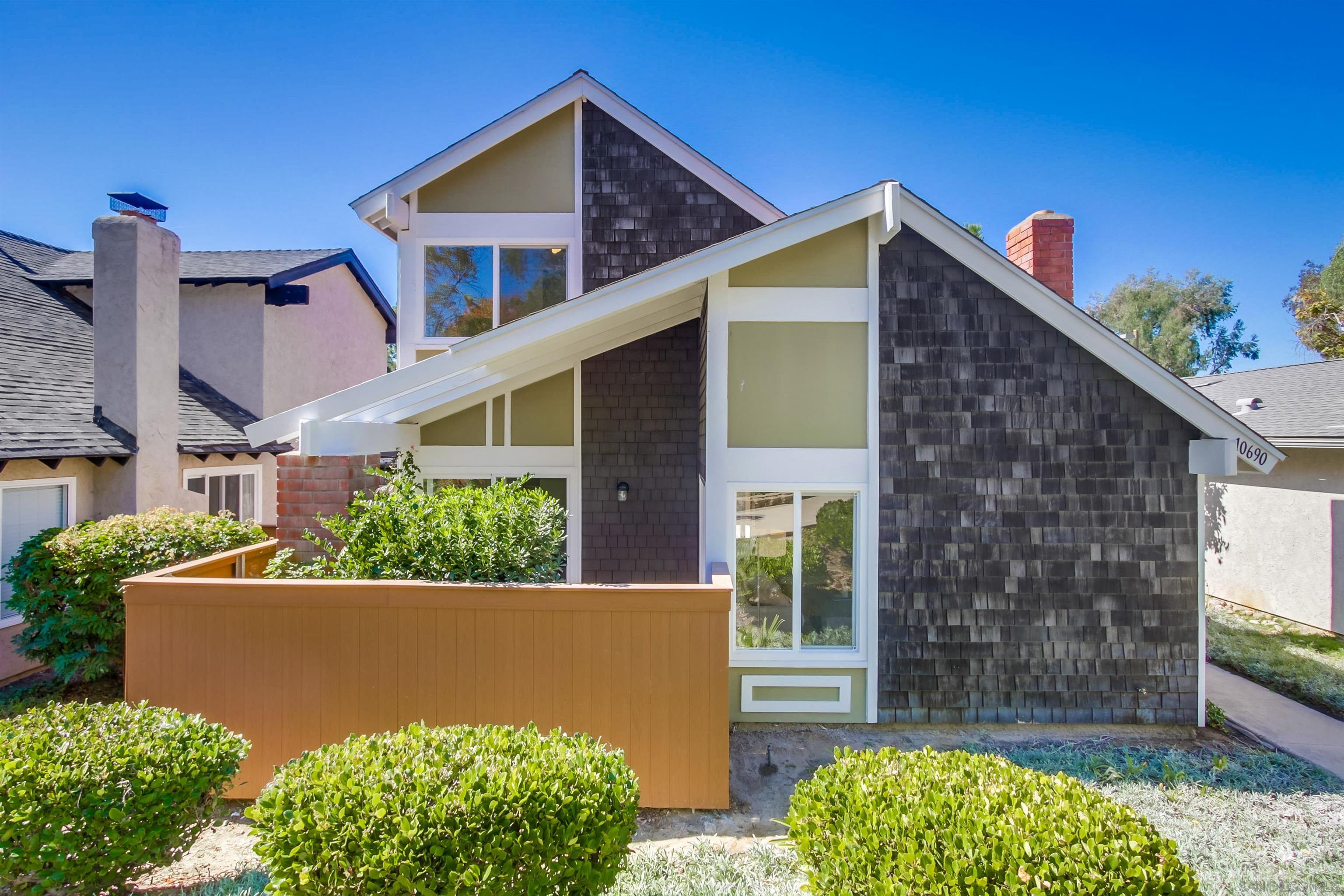 Front Image Thumbnail for SD2600780