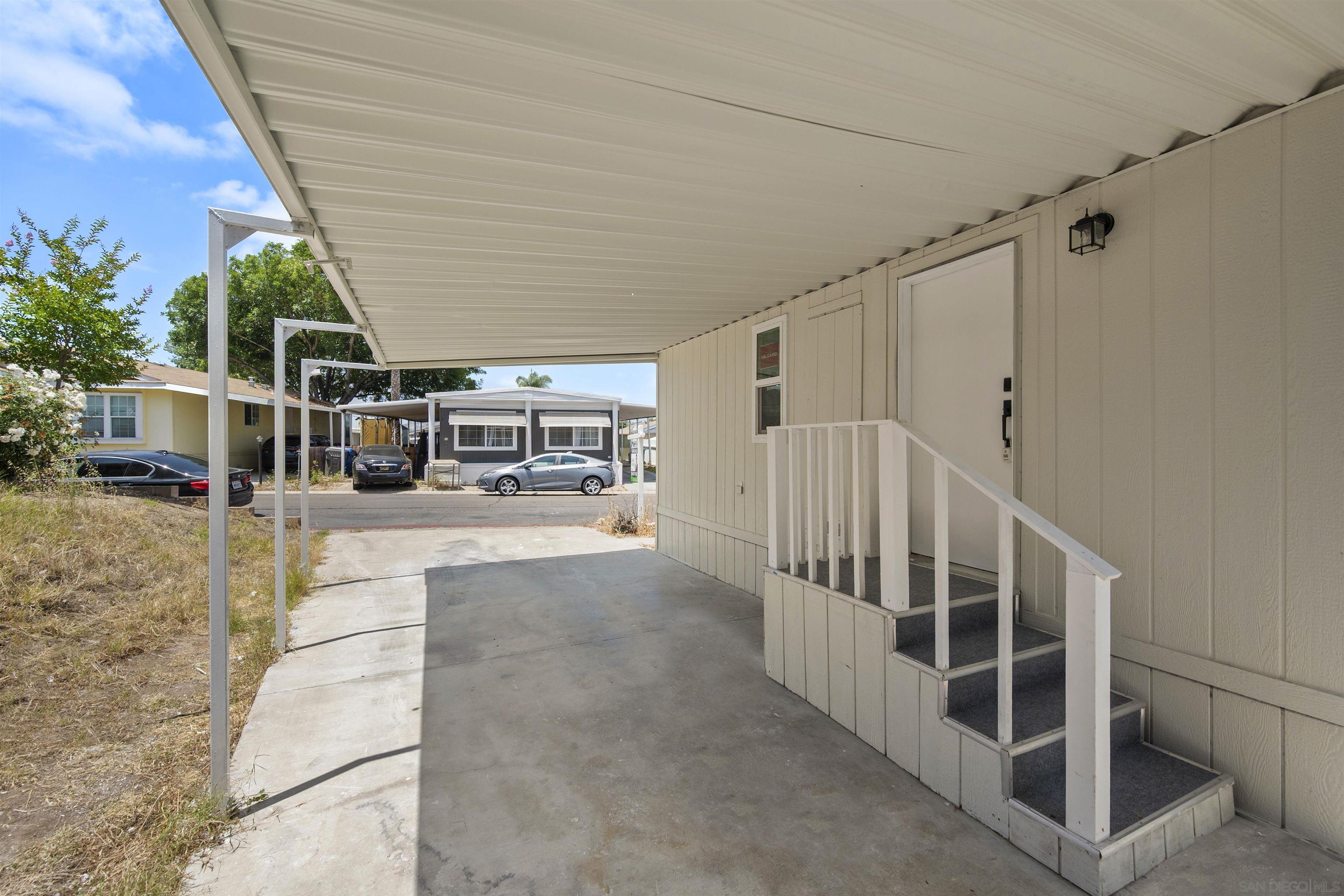 Detail Gallery Image 24 of 25 For 10767  Jamacha Blvd  Spc 62,  Spring Valley,  CA 91978 - 3 Beds | 2 Baths