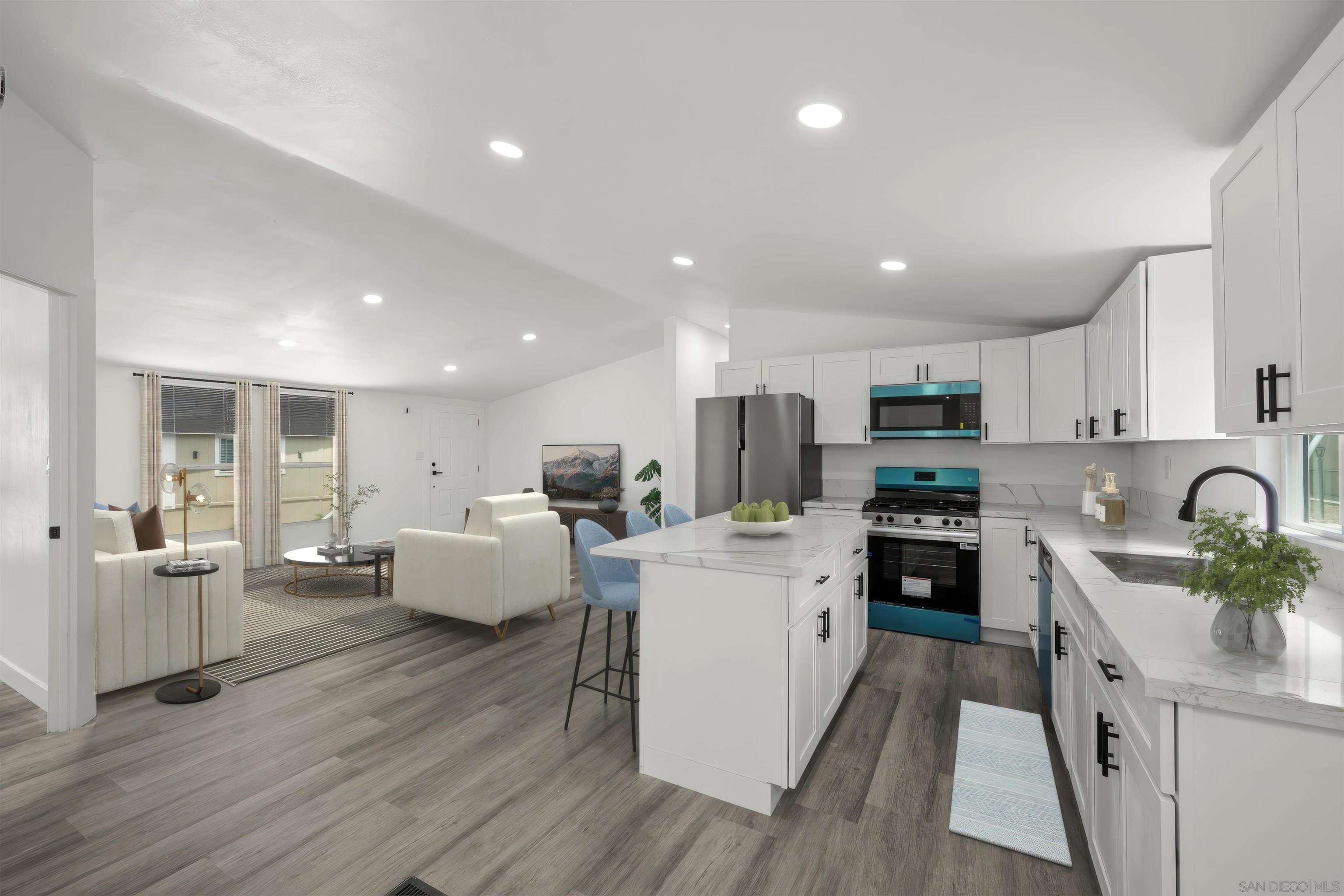 Detail Gallery Image 6 of 25 For 10767  Jamacha Blvd  Spc 62,  Spring Valley,  CA 91978 - 3 Beds | 2 Baths