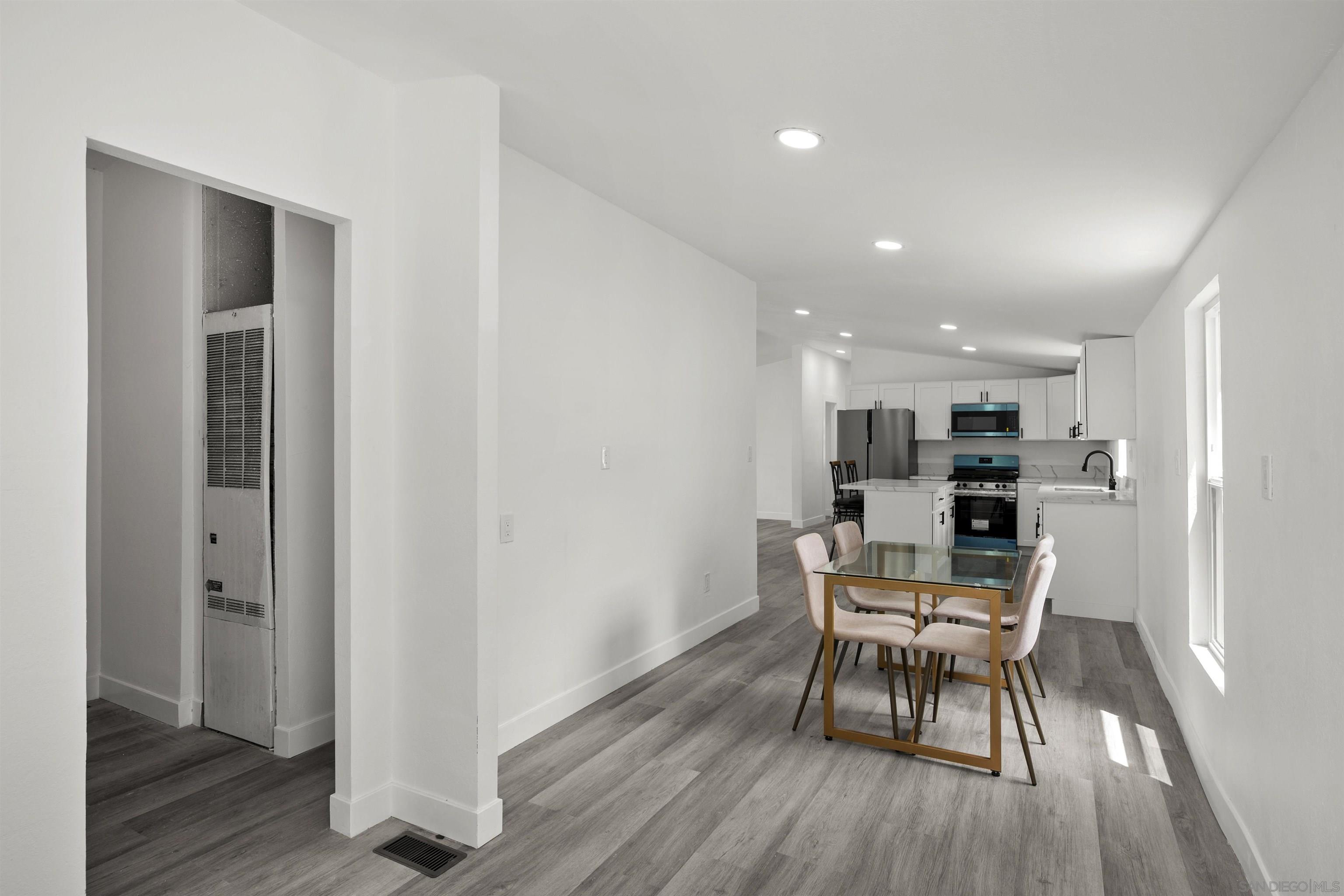 Detail Gallery Image 9 of 25 For 10767  Jamacha Blvd  Spc 62,  Spring Valley,  CA 91978 - 3 Beds | 2 Baths