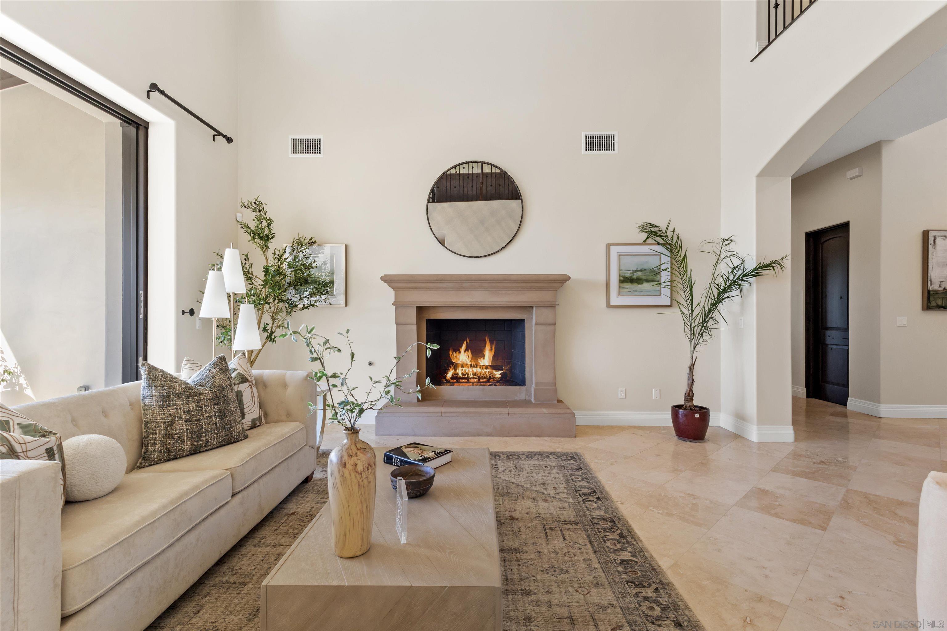 Detail Gallery Image 12 of 59 For 7545  Top O the Morning Way, San Diego,  CA 92127 - 4 Beds | 4/1 Baths