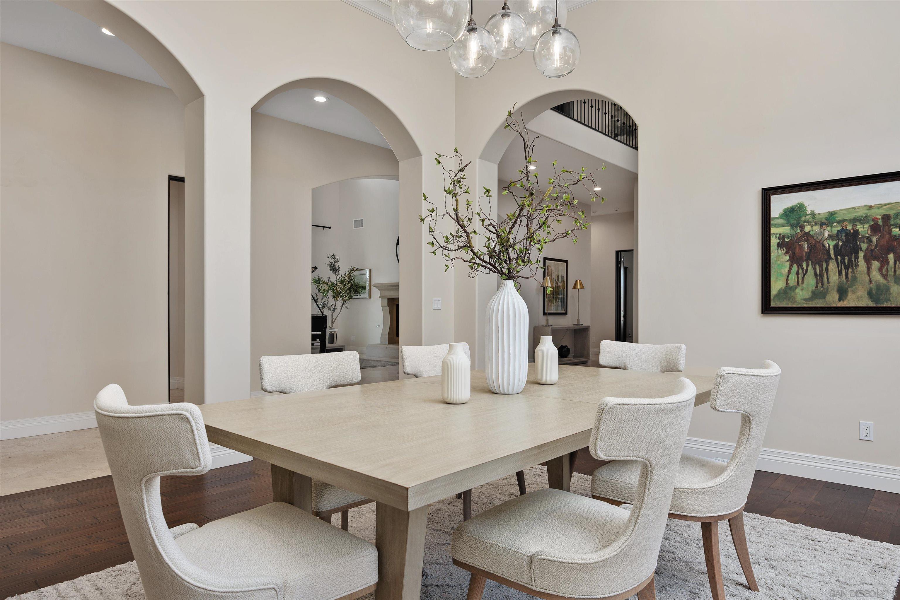 Detail Gallery Image 14 of 59 For 7545  Top O the Morning Way, San Diego,  CA 92127 - 4 Beds | 4/1 Baths