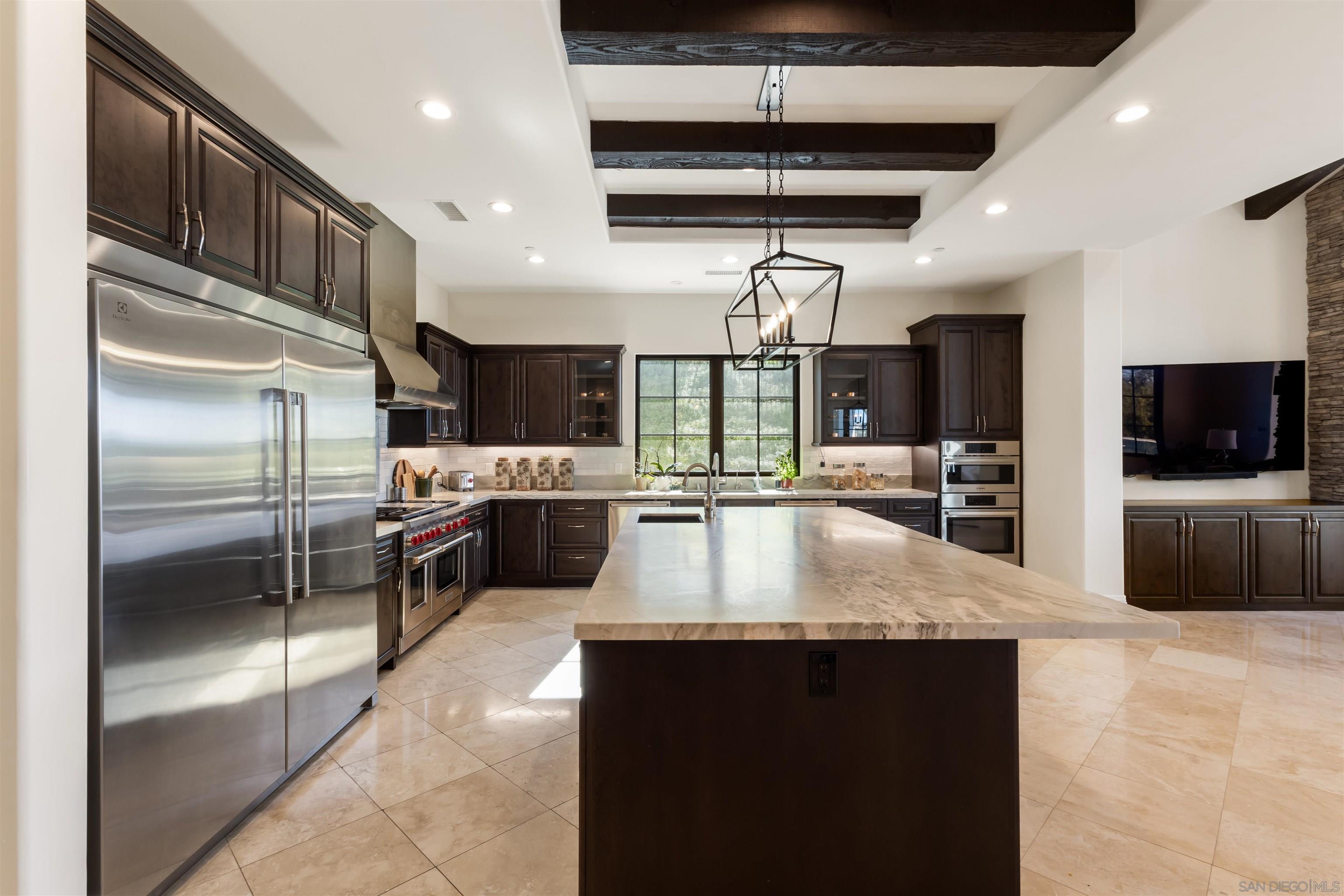 Detail Gallery Image 16 of 59 For 7545  Top O the Morning Way, San Diego,  CA 92127 - 4 Beds | 4/1 Baths