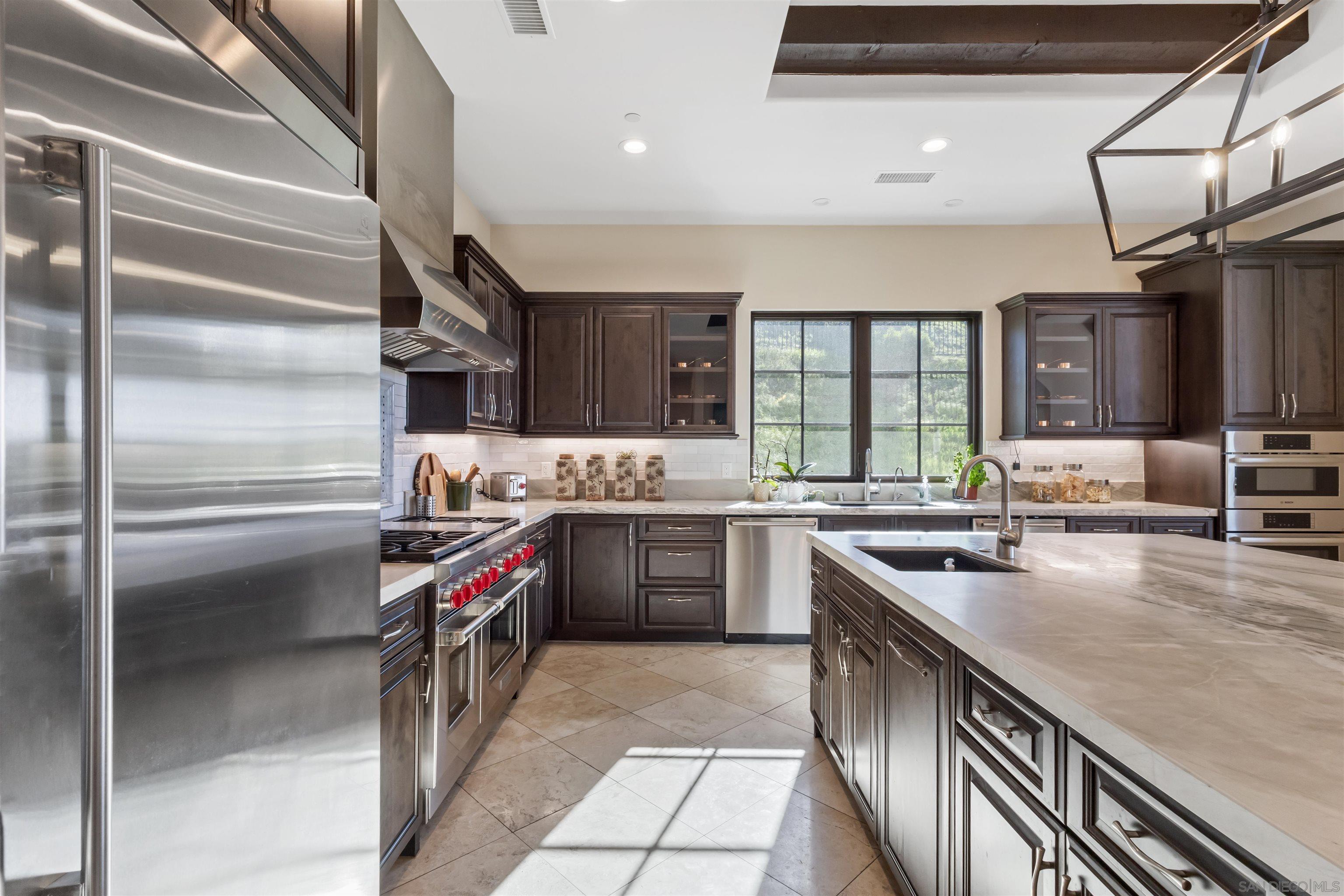 Detail Gallery Image 18 of 59 For 7545  Top O the Morning Way, San Diego,  CA 92127 - 4 Beds | 4/1 Baths