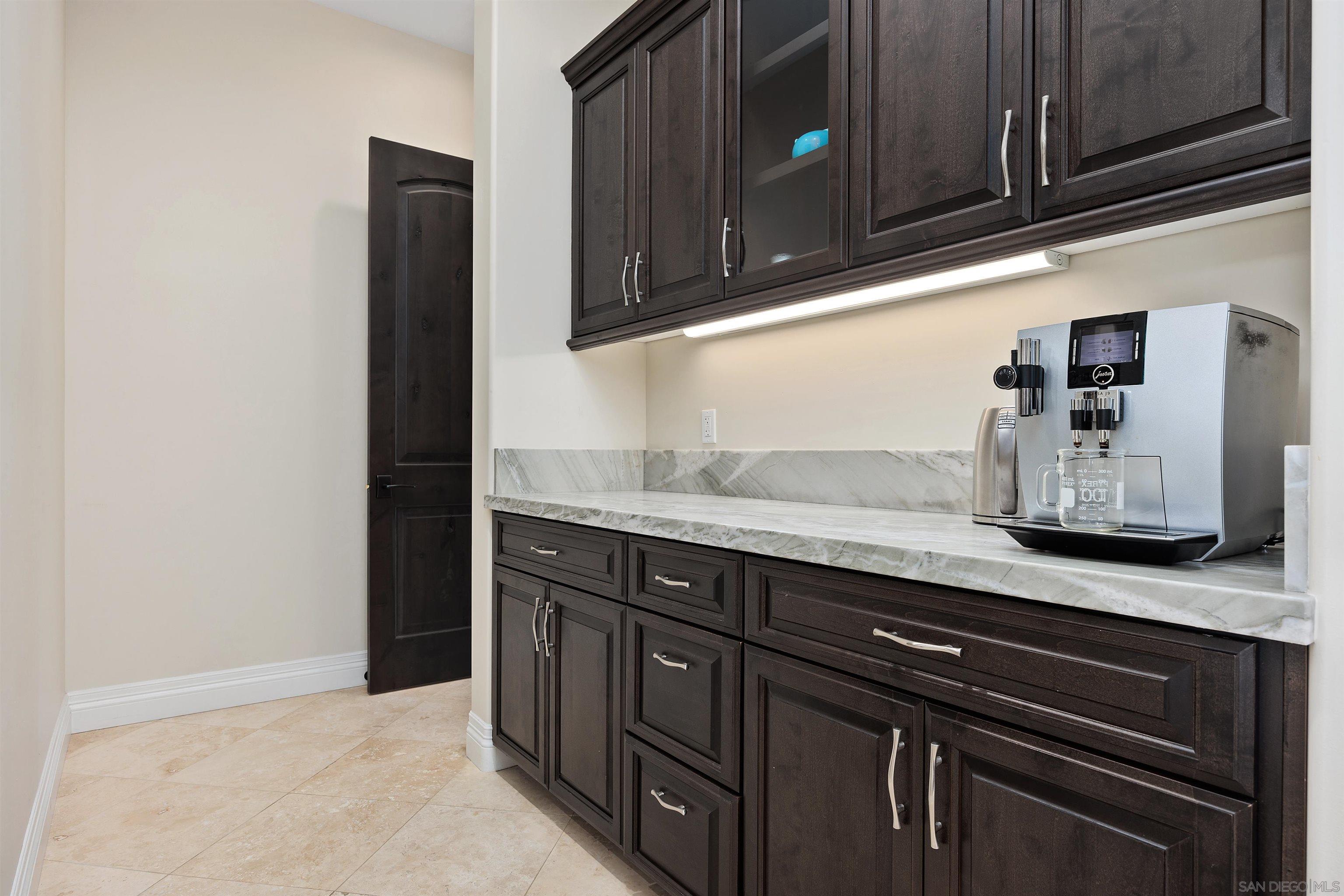 Detail Gallery Image 23 of 59 For 7545  Top O the Morning Way, San Diego,  CA 92127 - 4 Beds | 4/1 Baths