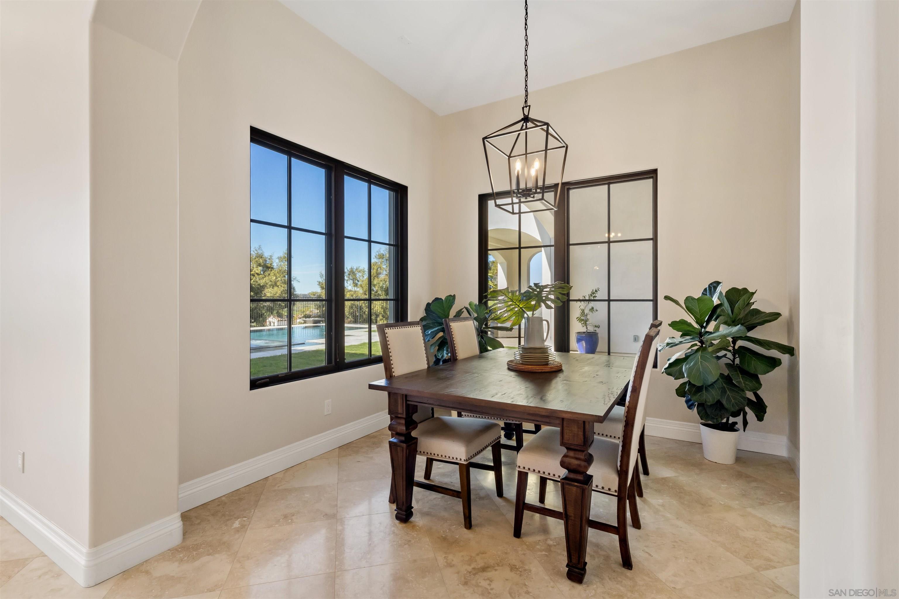 Detail Gallery Image 24 of 59 For 7545  Top O the Morning Way, San Diego,  CA 92127 - 4 Beds | 4/1 Baths