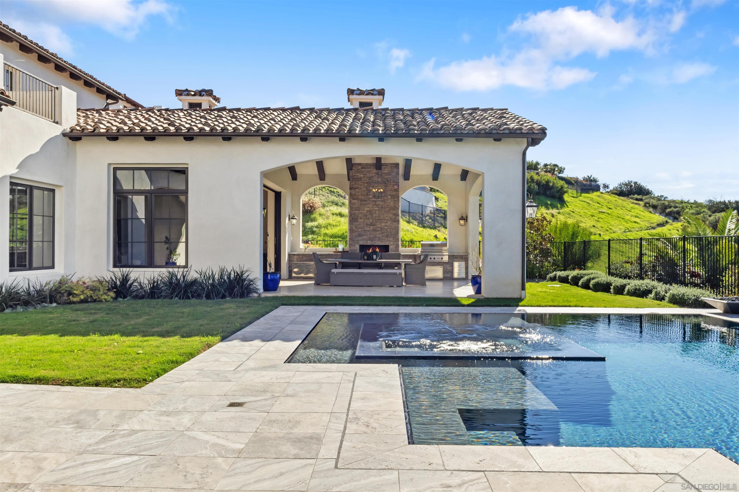 Detail Gallery Image 33 of 59 For 7545  Top O the Morning Way, San Diego,  CA 92127 - 4 Beds | 4/1 Baths