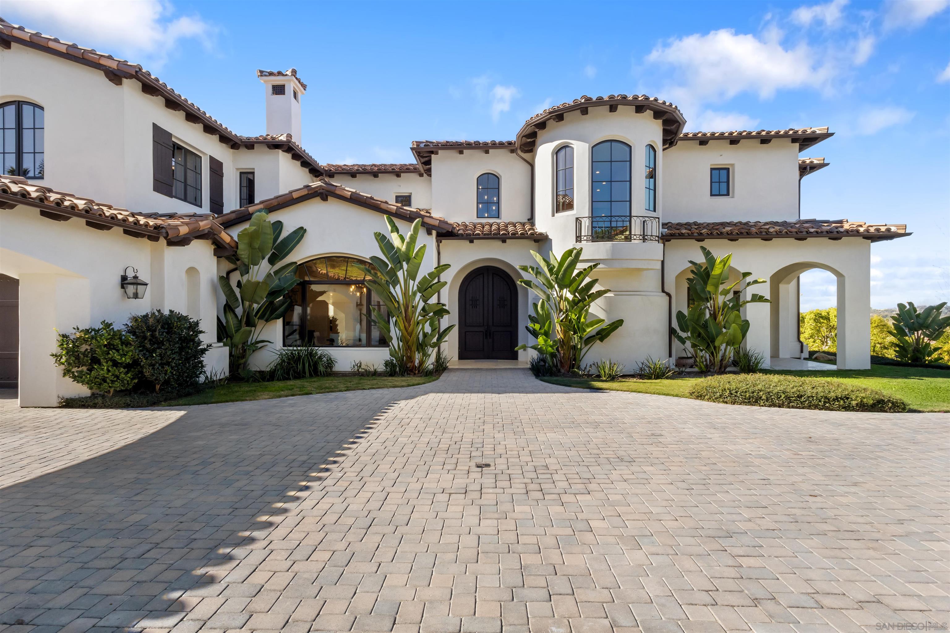 Detail Gallery Image 5 of 59 For 7545  Top O the Morning Way, San Diego,  CA 92127 - 4 Beds | 4/1 Baths