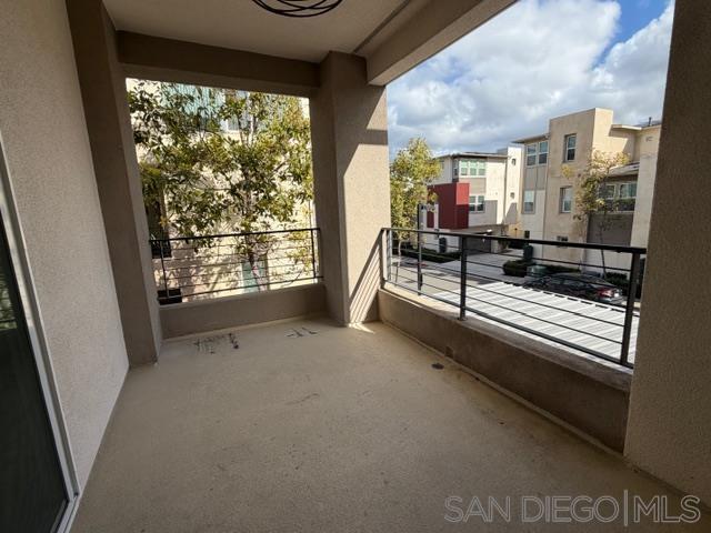 Detail Gallery Image 34 of 39 For 2275  Element Way  5, Chula Vista,  CA 91915 - 3 Beds | 2/1 Baths