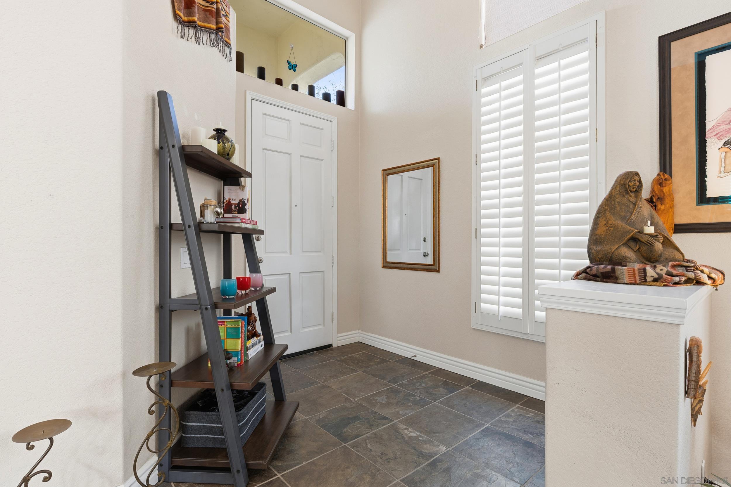 Detail Gallery Image 24 of 56 For 12676  Legacy Road, San Diego,  CA 92131 - 4 Beds | 3 Baths