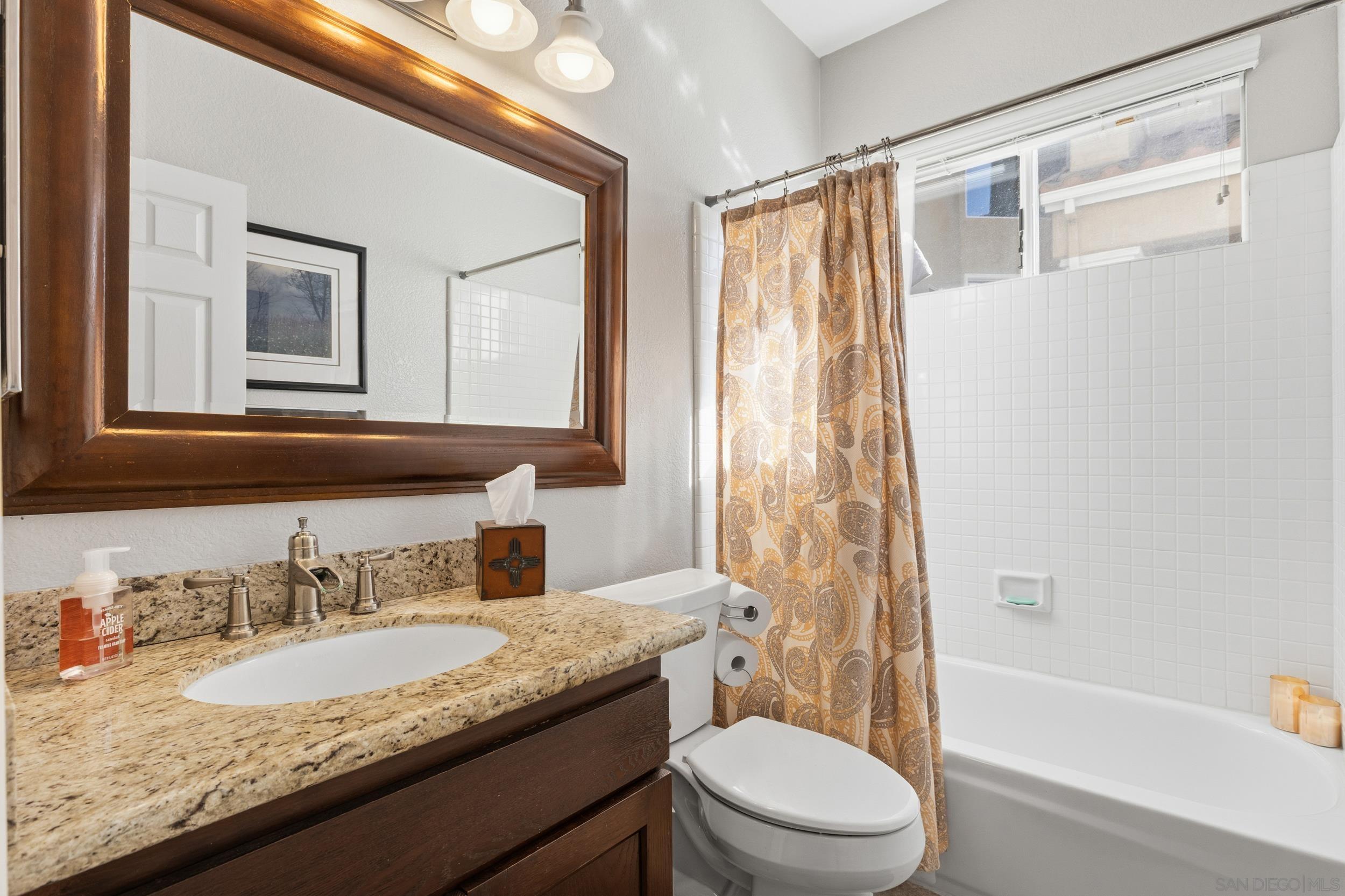 Detail Gallery Image 33 of 56 For 12676  Legacy Road, San Diego,  CA 92131 - 4 Beds | 3 Baths