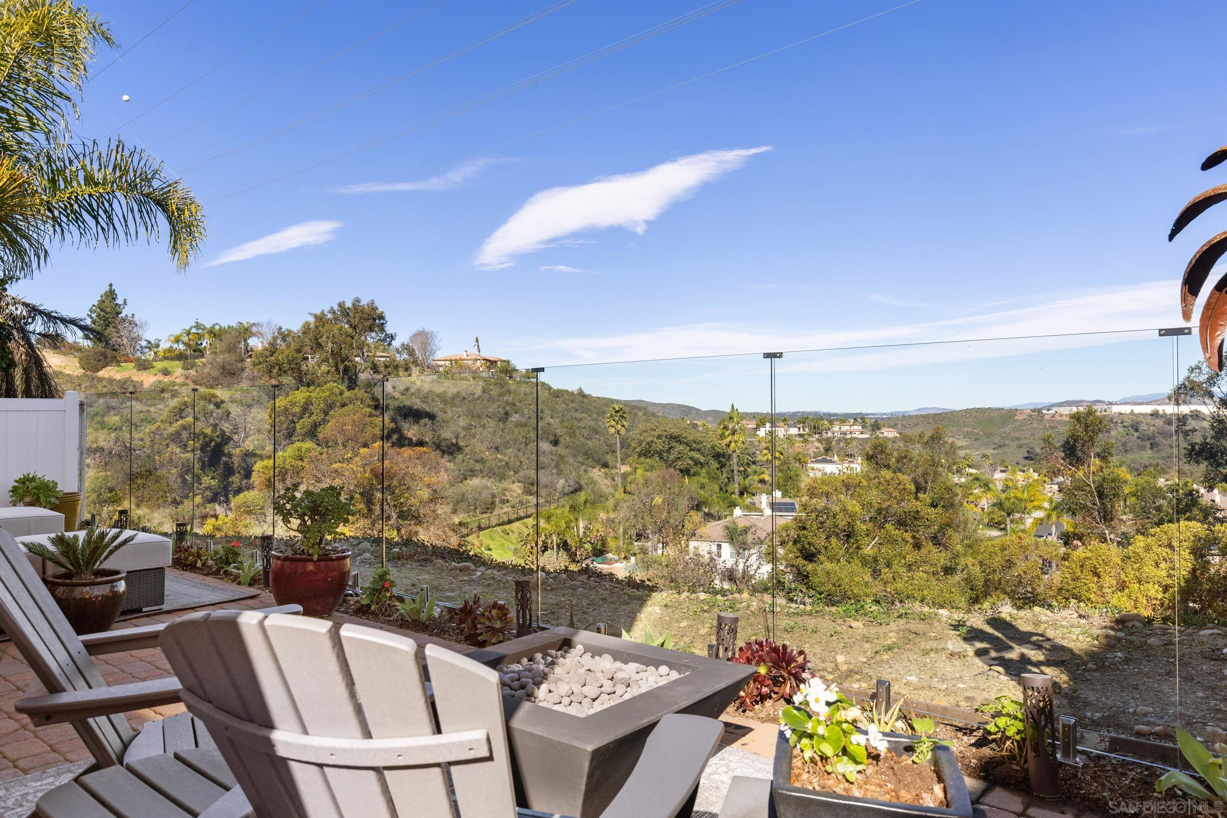 Detail Gallery Image 38 of 56 For 12676  Legacy Road, San Diego,  CA 92131 - 4 Beds | 3 Baths