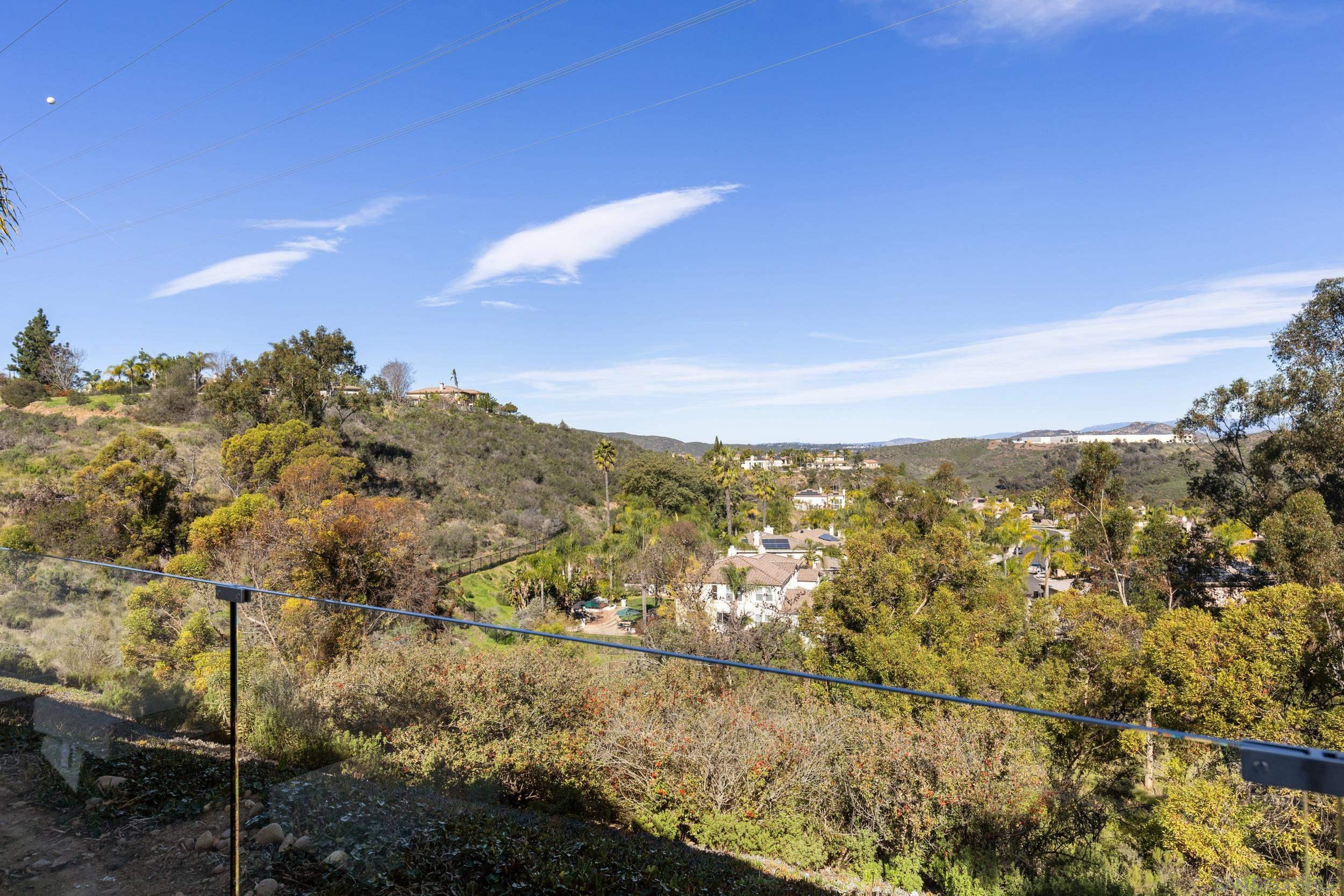 Detail Gallery Image 41 of 56 For 12676  Legacy Road, San Diego,  CA 92131 - 4 Beds | 3 Baths