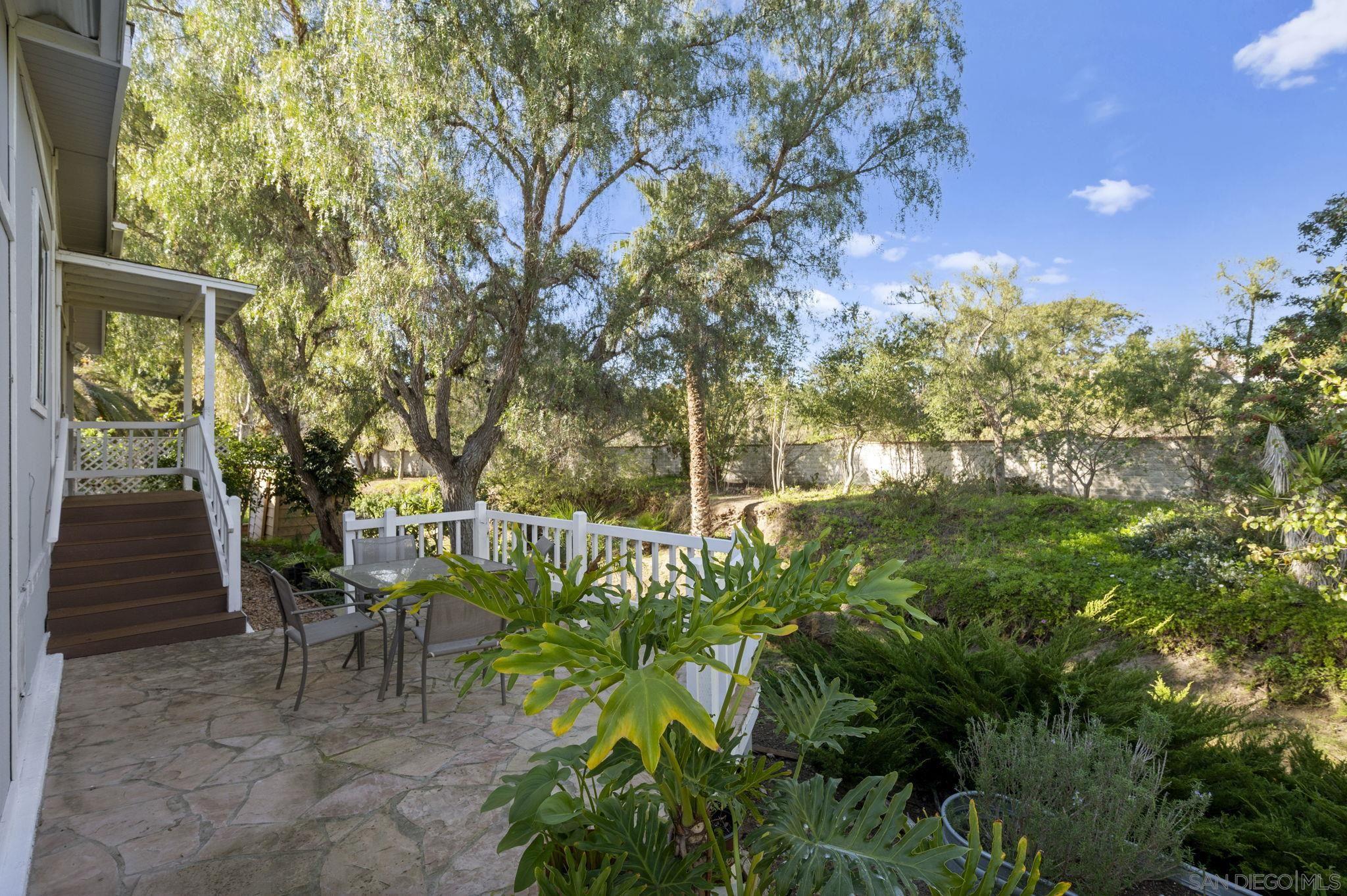 Detail Gallery Image 4 of 55 For 5140  Don Rodolfo Dr, Carlsbad,  CA 92010 - 3 Beds | 2 Baths