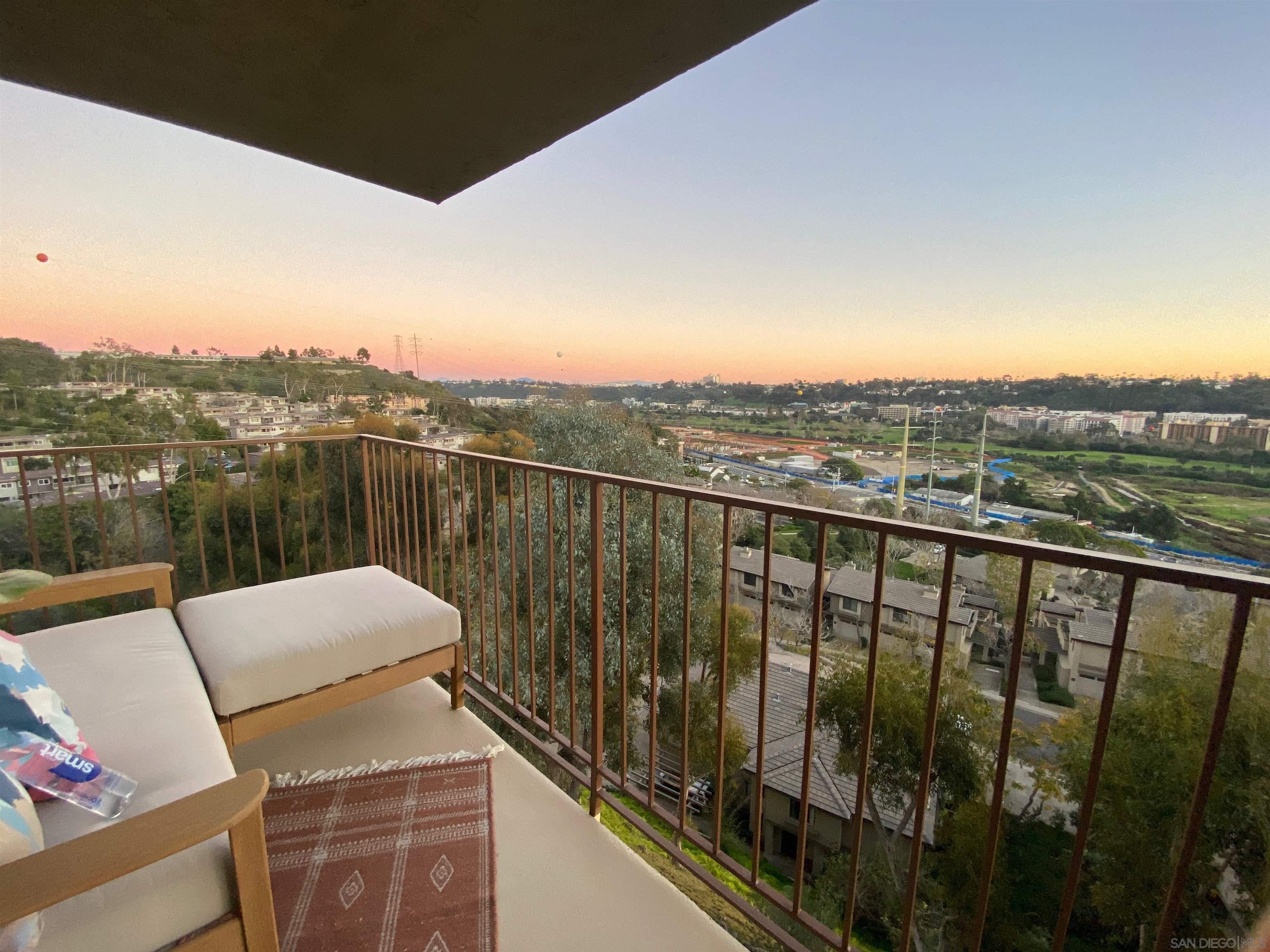 Front Image Thumbnail for SD2601037