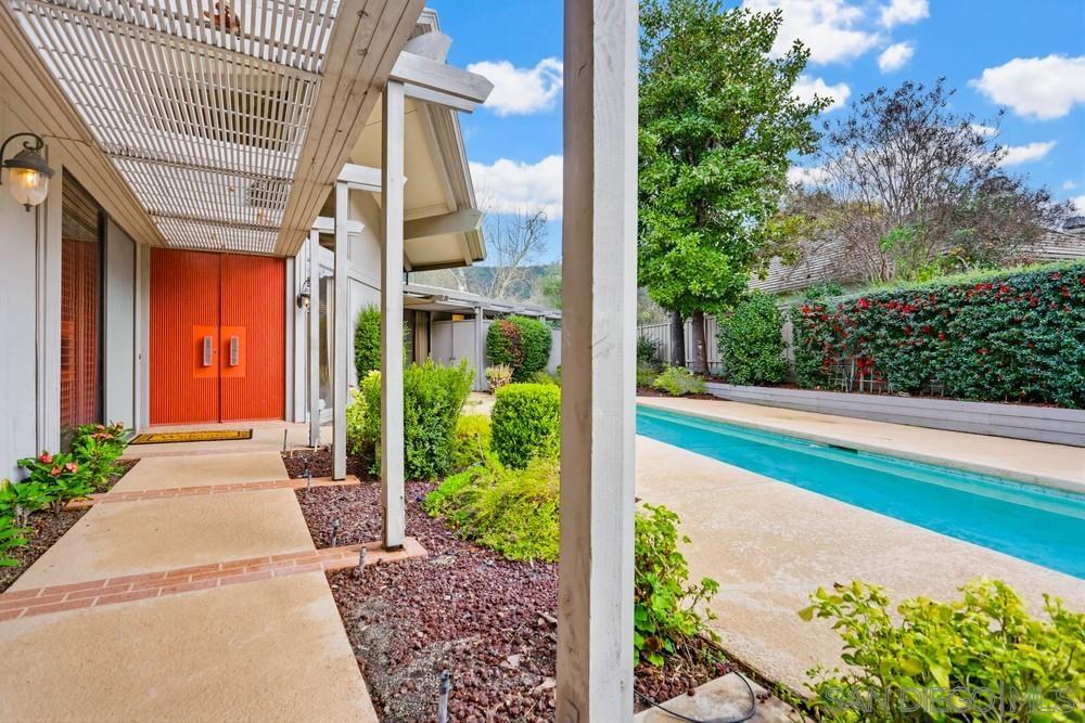 Detail Gallery Image 2 of 32 For 32166  Atosana, Pauma Valley,  CA 92061 - 3 Beds | 2 Baths