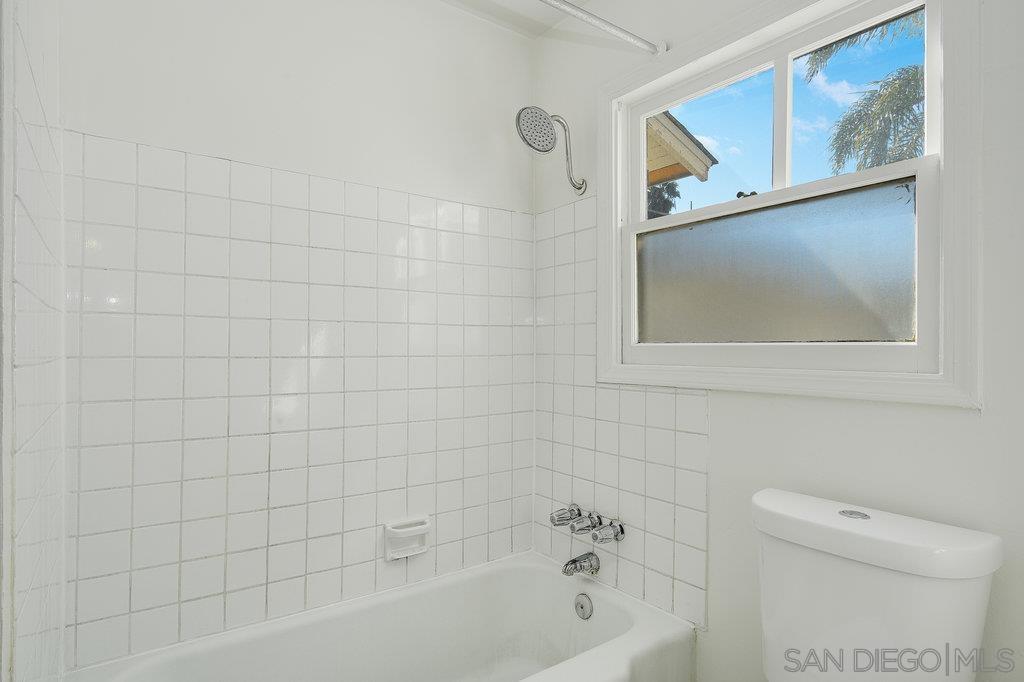 Detail Gallery Image 13 of 32 For 4518  52nd Street, San Diego,  CA 92115 - 3 Beds | 2 Baths