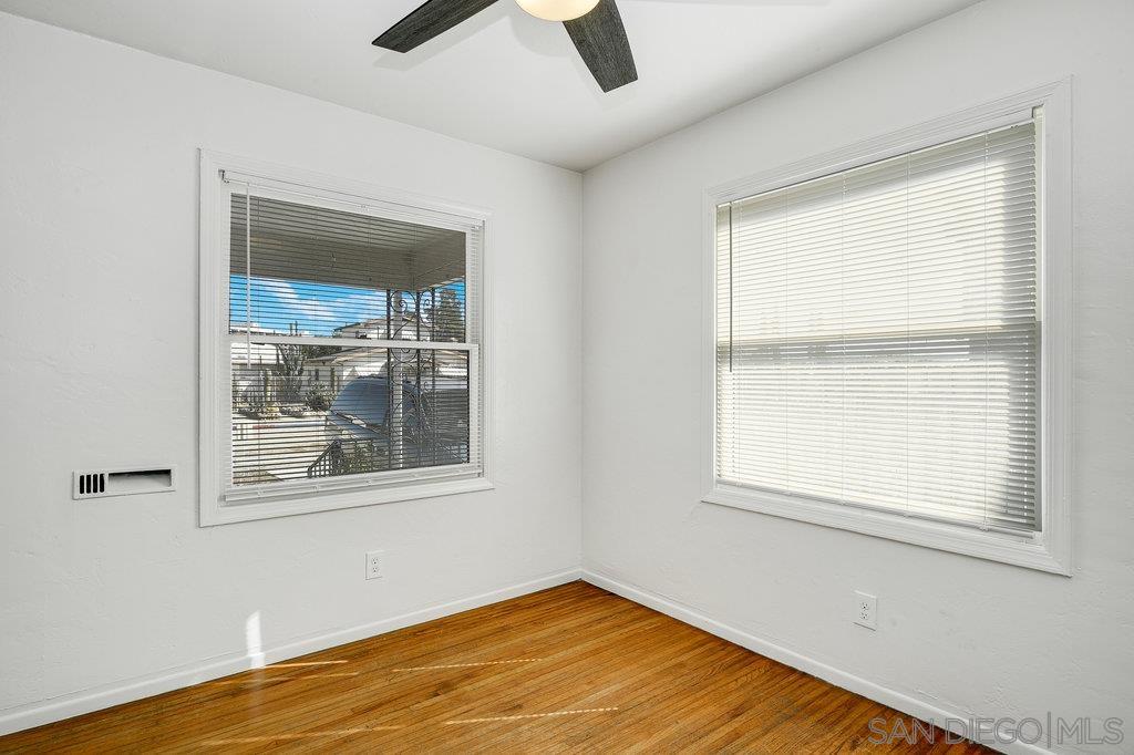 Detail Gallery Image 5 of 32 For 4518  52nd Street, San Diego,  CA 92115 - 3 Beds | 2 Baths