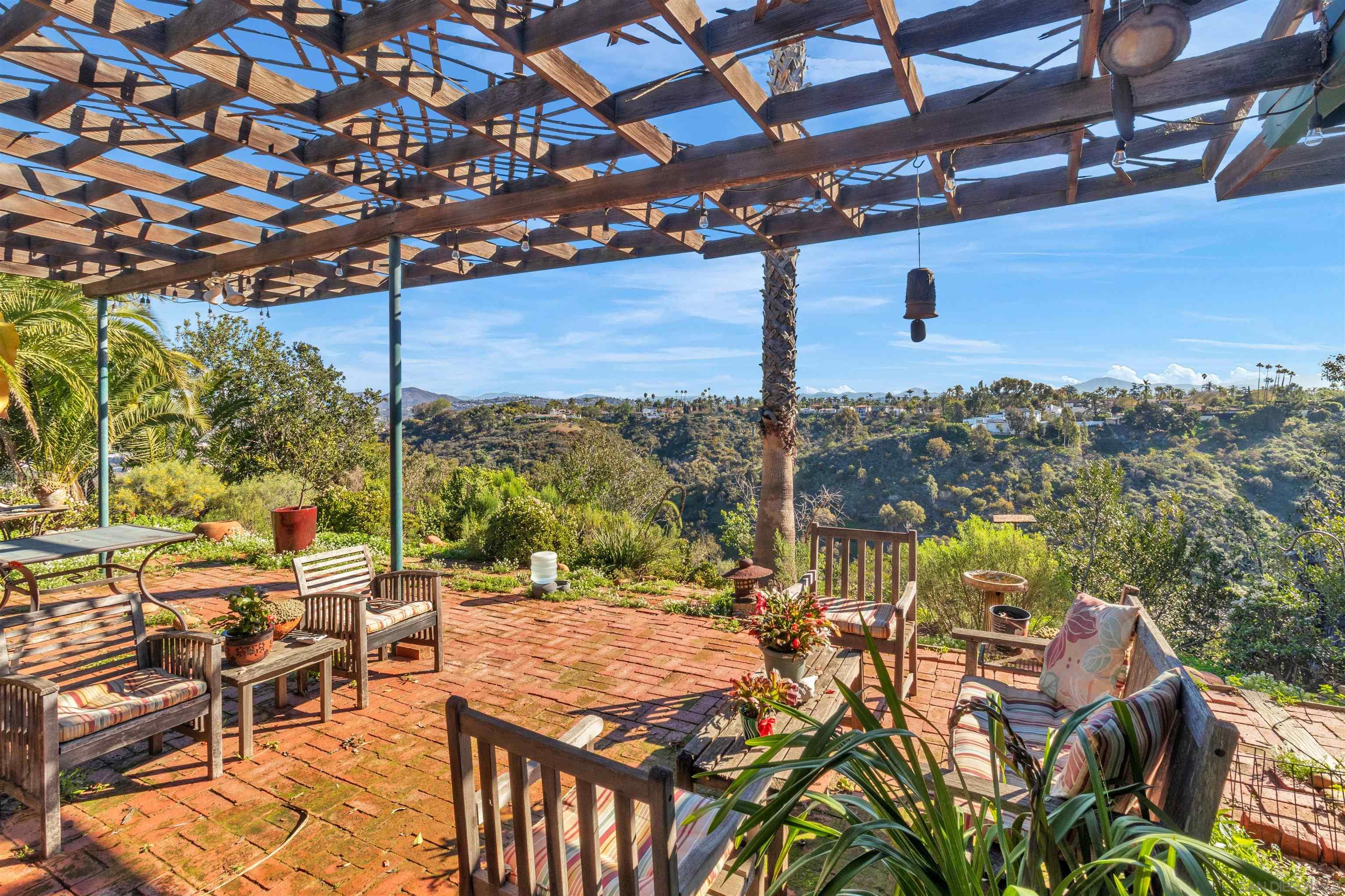 Front Image Thumbnail for SD2601204