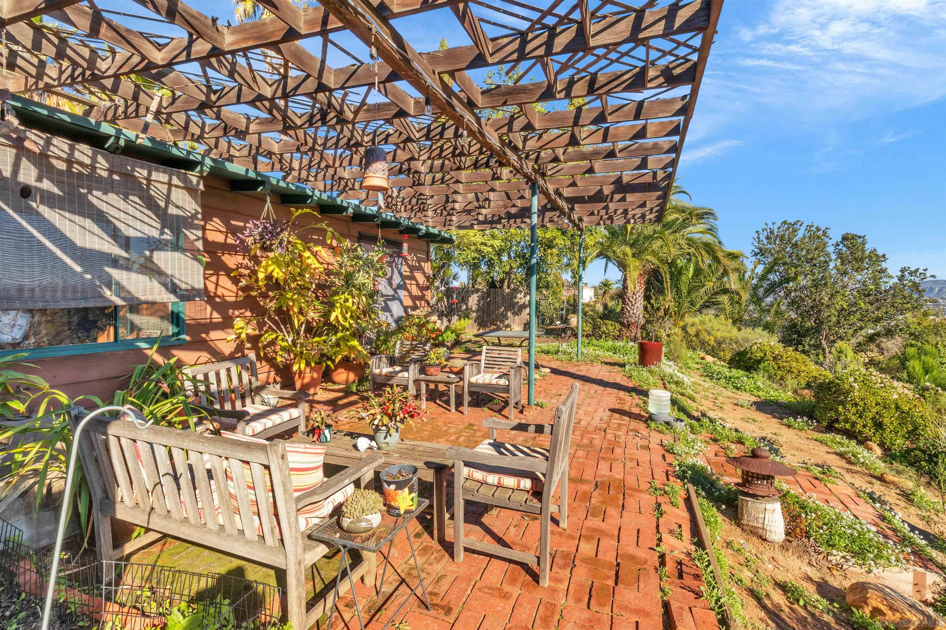 Detail Gallery Image 23 of 35 For 5209  Benton Pl, San Diego,  CA 92116 - 3 Beds | 2 Baths