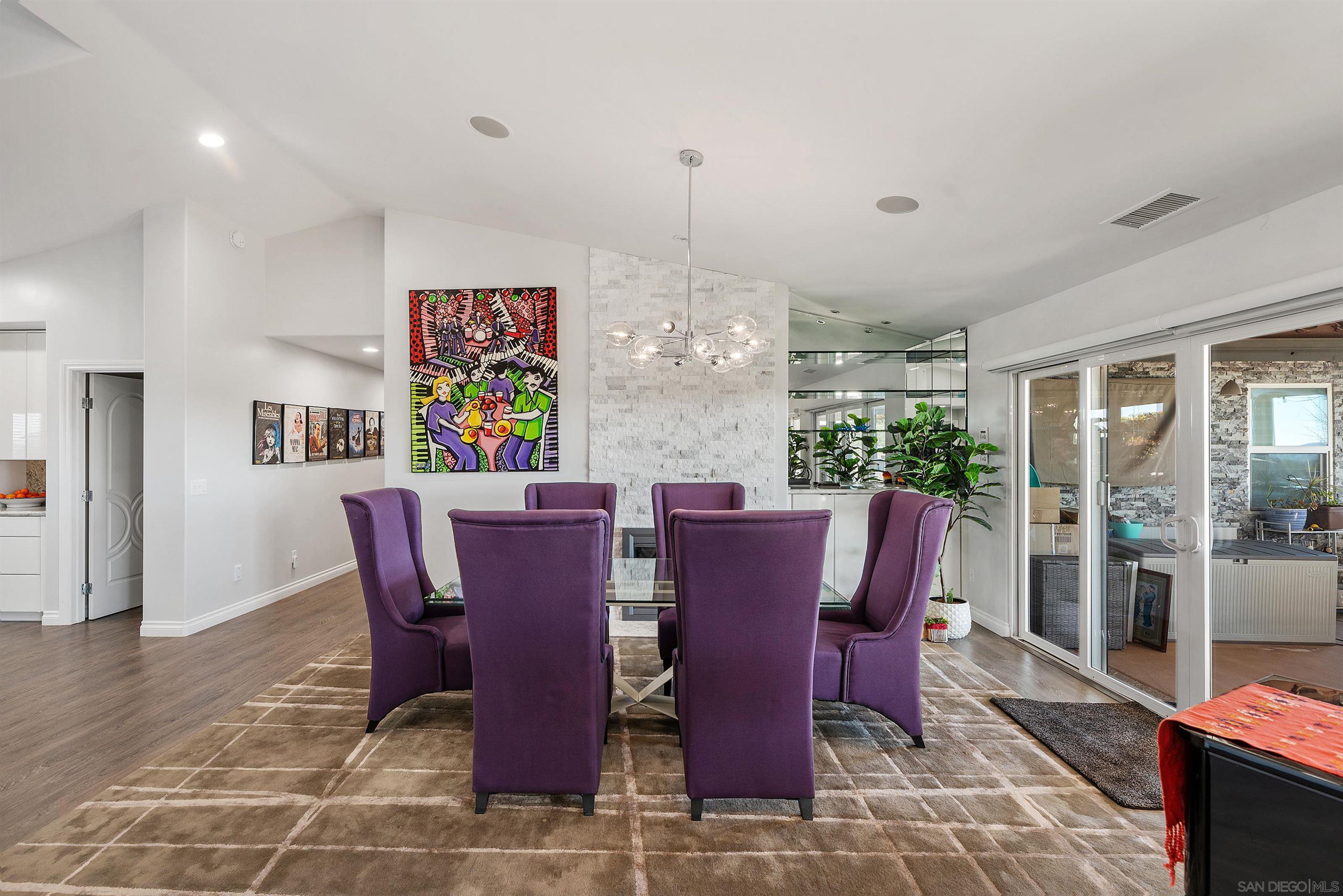 Detail Gallery Image 22 of 62 For 1427  Buckskin Dr, Escondido,  CA 92029 - 5 Beds | 2/1 Baths