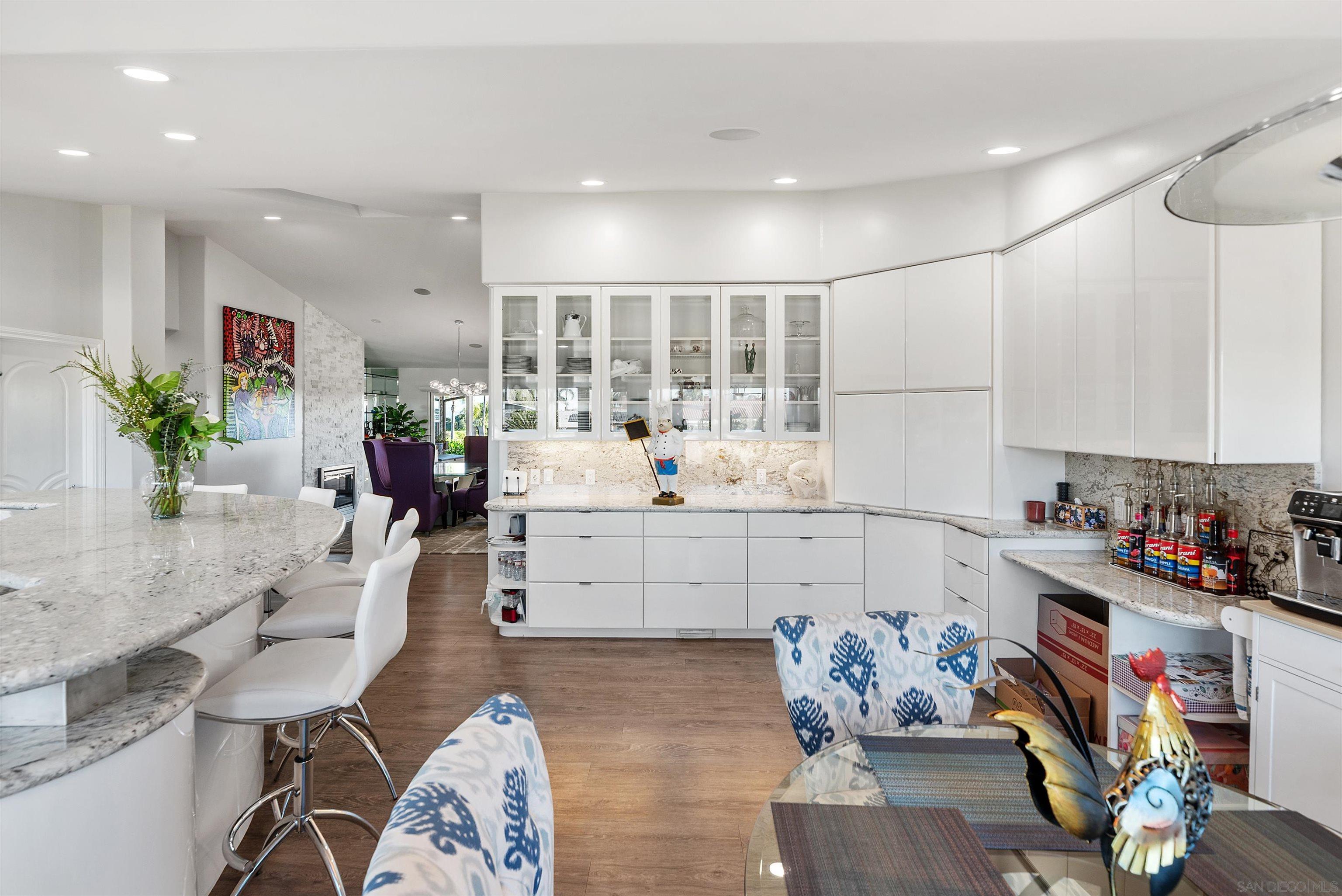 Detail Gallery Image 28 of 62 For 1427  Buckskin Dr, Escondido,  CA 92029 - 5 Beds | 2/1 Baths