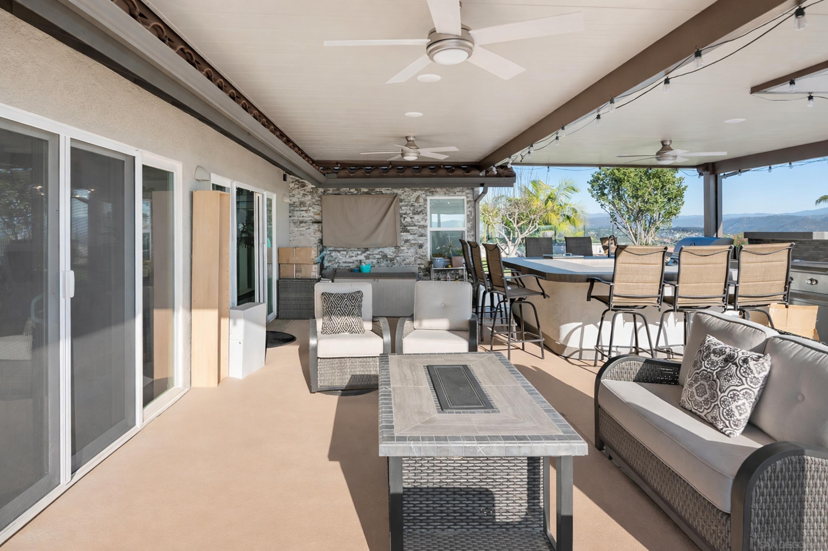 Detail Gallery Image 47 of 62 For 1427  Buckskin Dr, Escondido,  CA 92029 - 5 Beds | 2/1 Baths