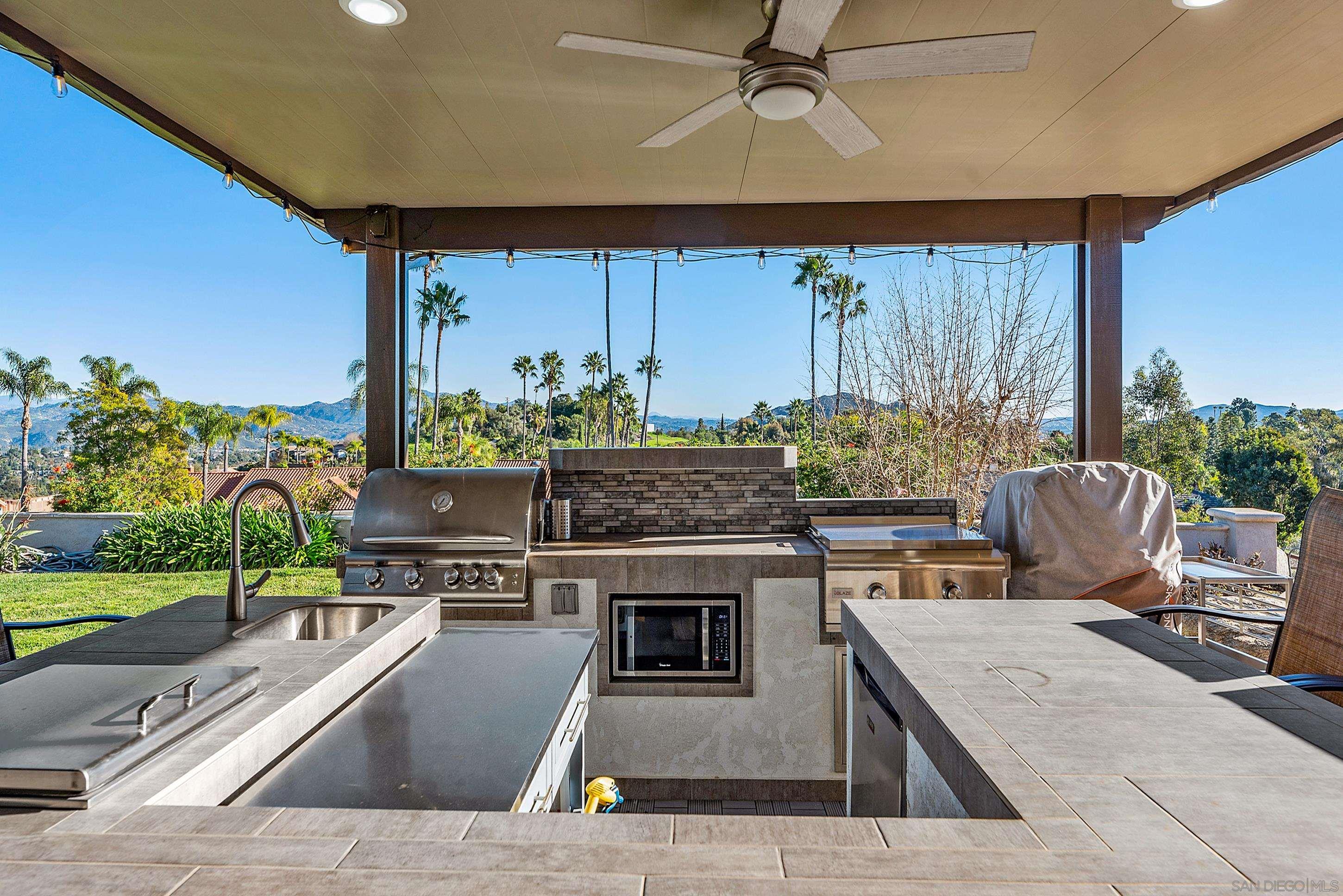 Detail Gallery Image 49 of 62 For 1427  Buckskin Dr, Escondido,  CA 92029 - 5 Beds | 2/1 Baths