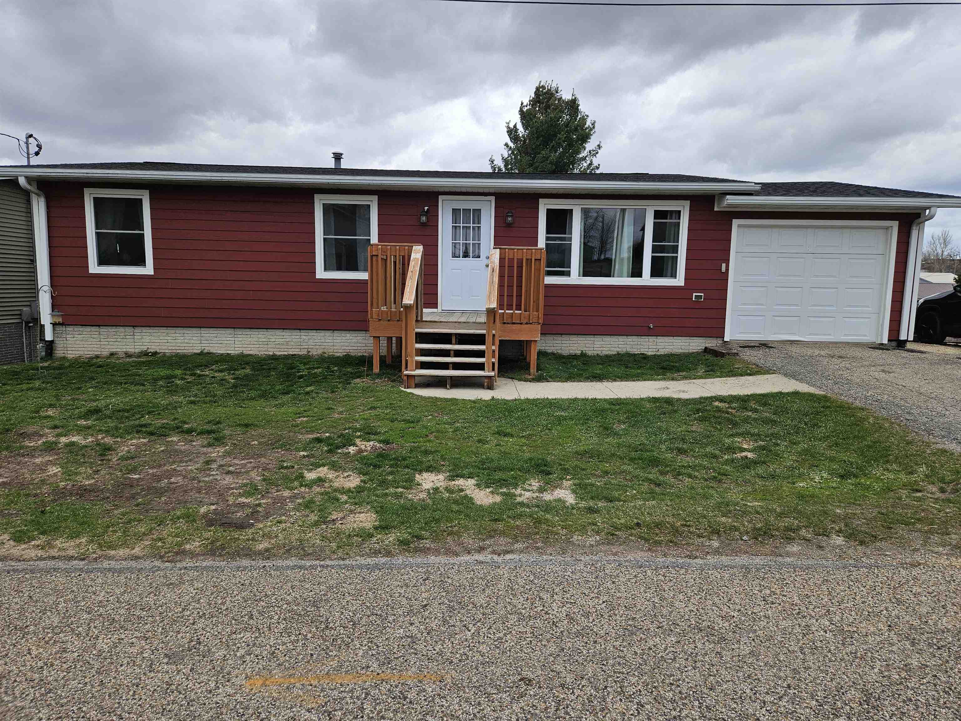 306 W Chestnut Street