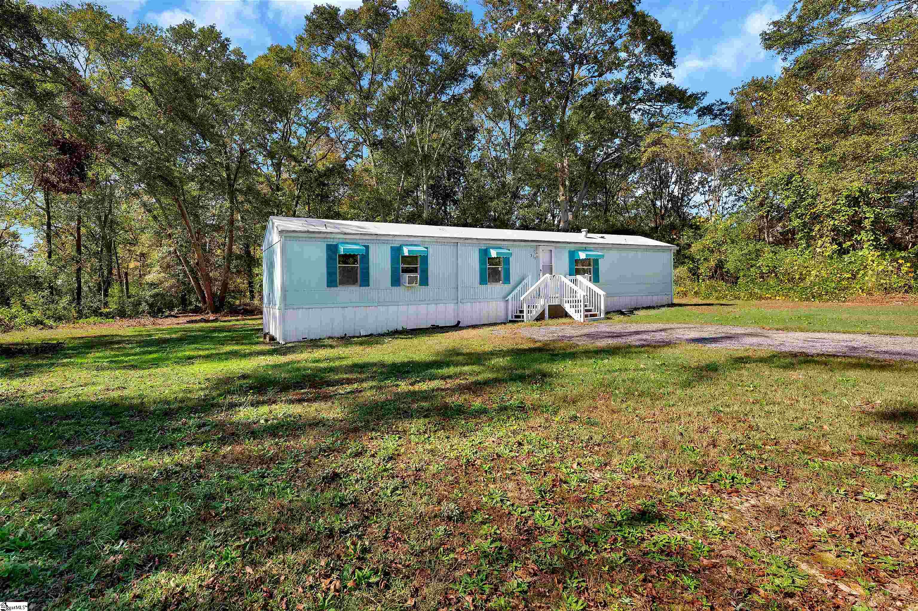 2nd image of 315 Shirley Cir, Townville, SC 29689 | MLS# 1541731