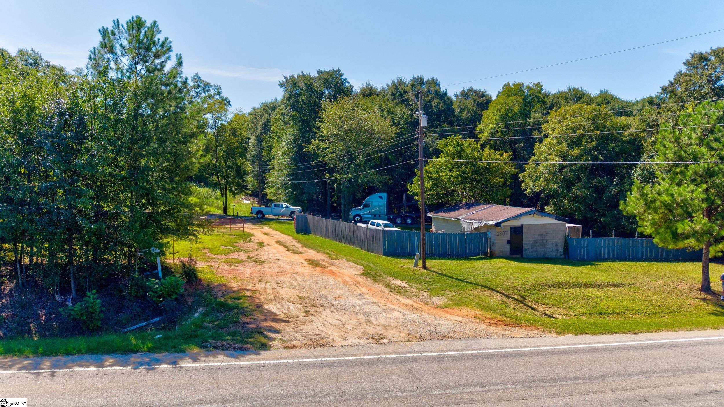 2307 11 Highway