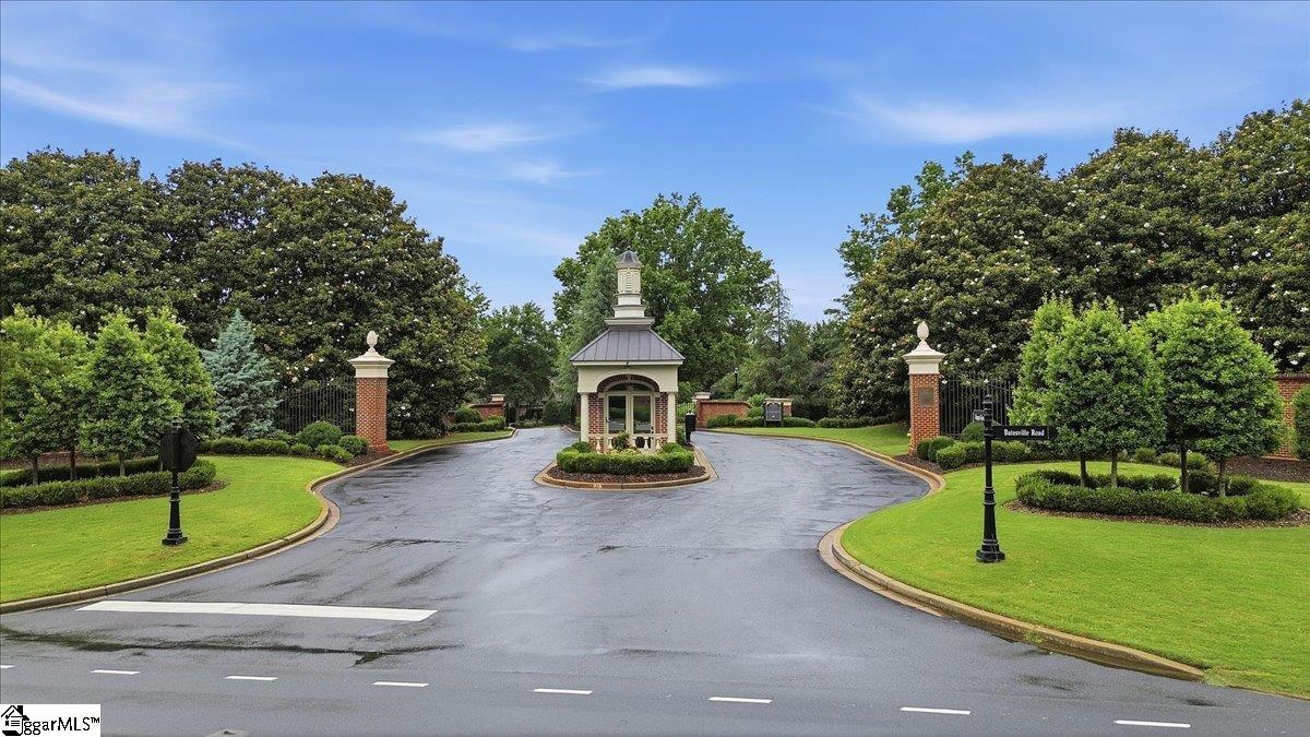 3 Bailey Knoll Court Simpsonville, SC 29681