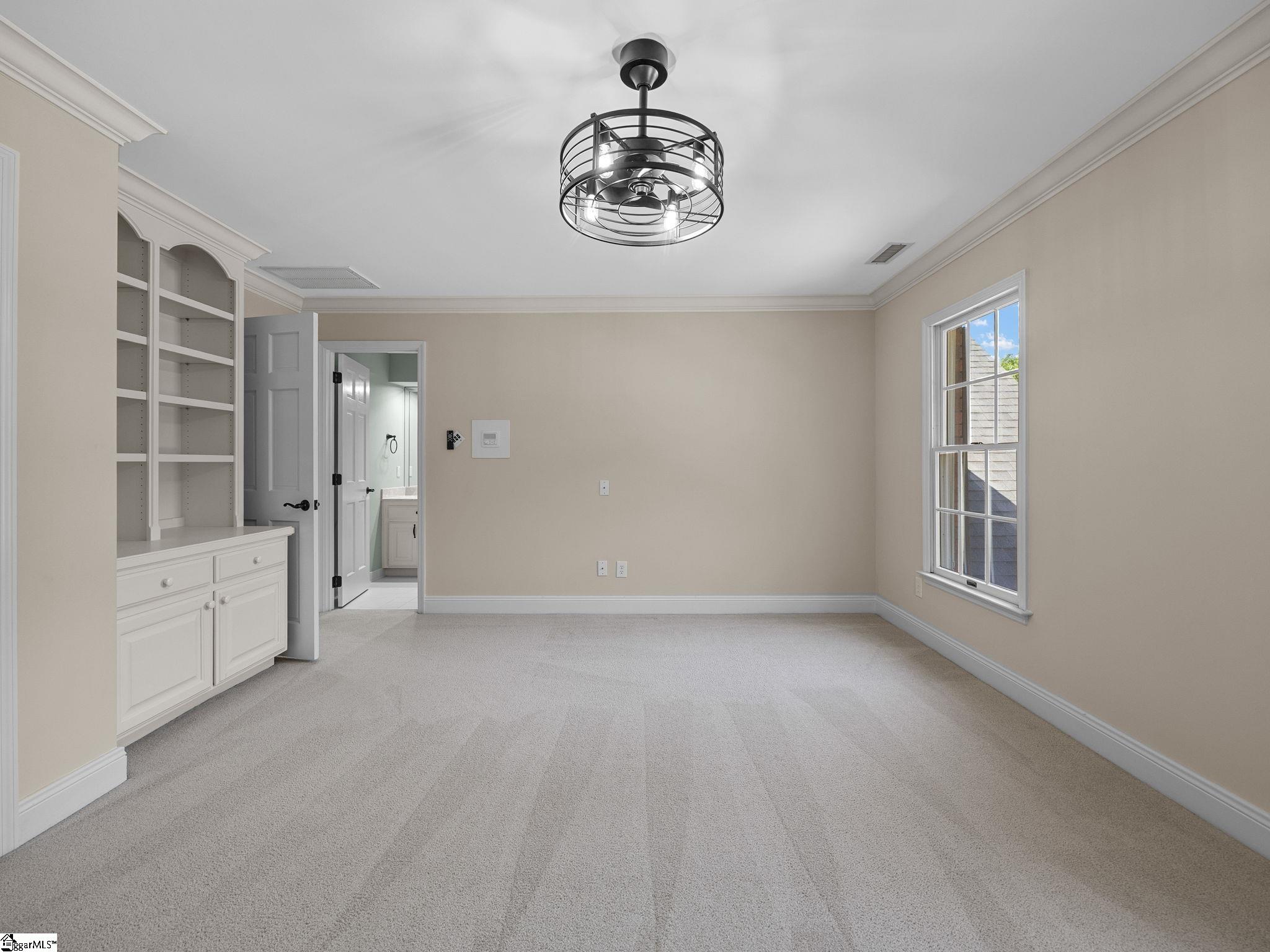 318 Ashwick Court Spartanburg, SC 29301