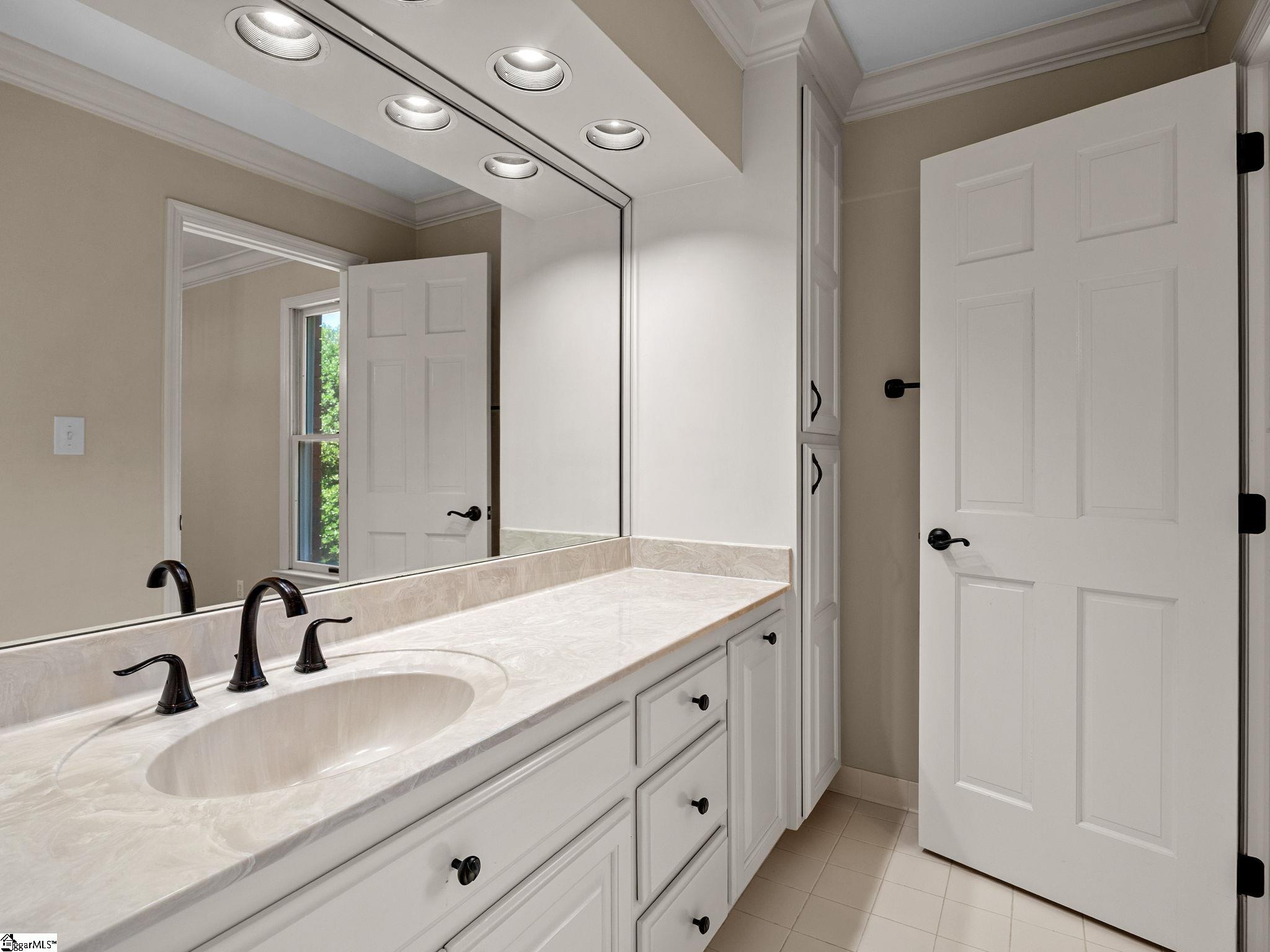 318 Ashwick Court Spartanburg, SC 29301