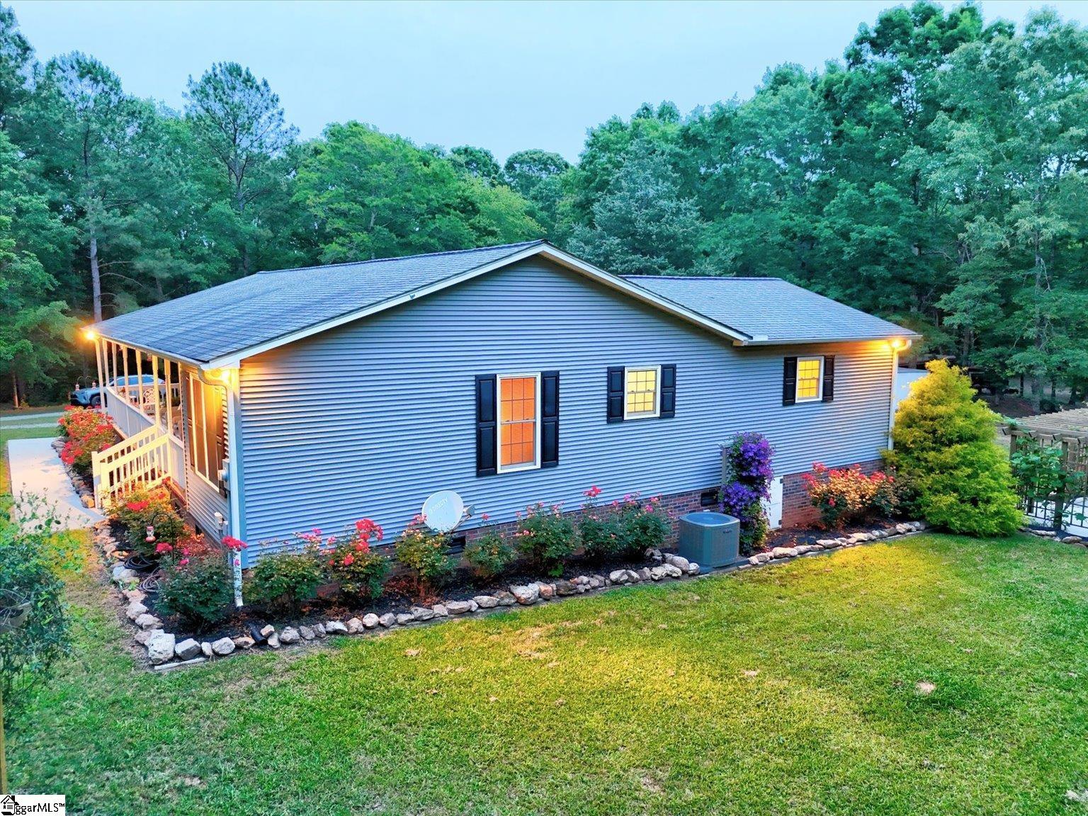 833 Duncan Creek Church Road Laurens, SC 29360
