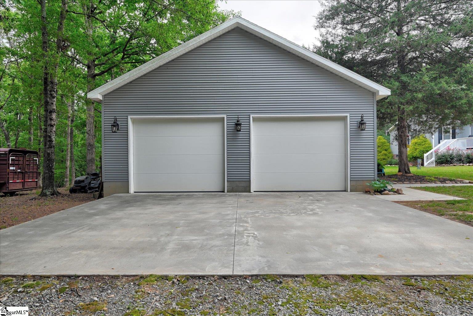 833 Duncan Creek Church Road Laurens, SC 29360