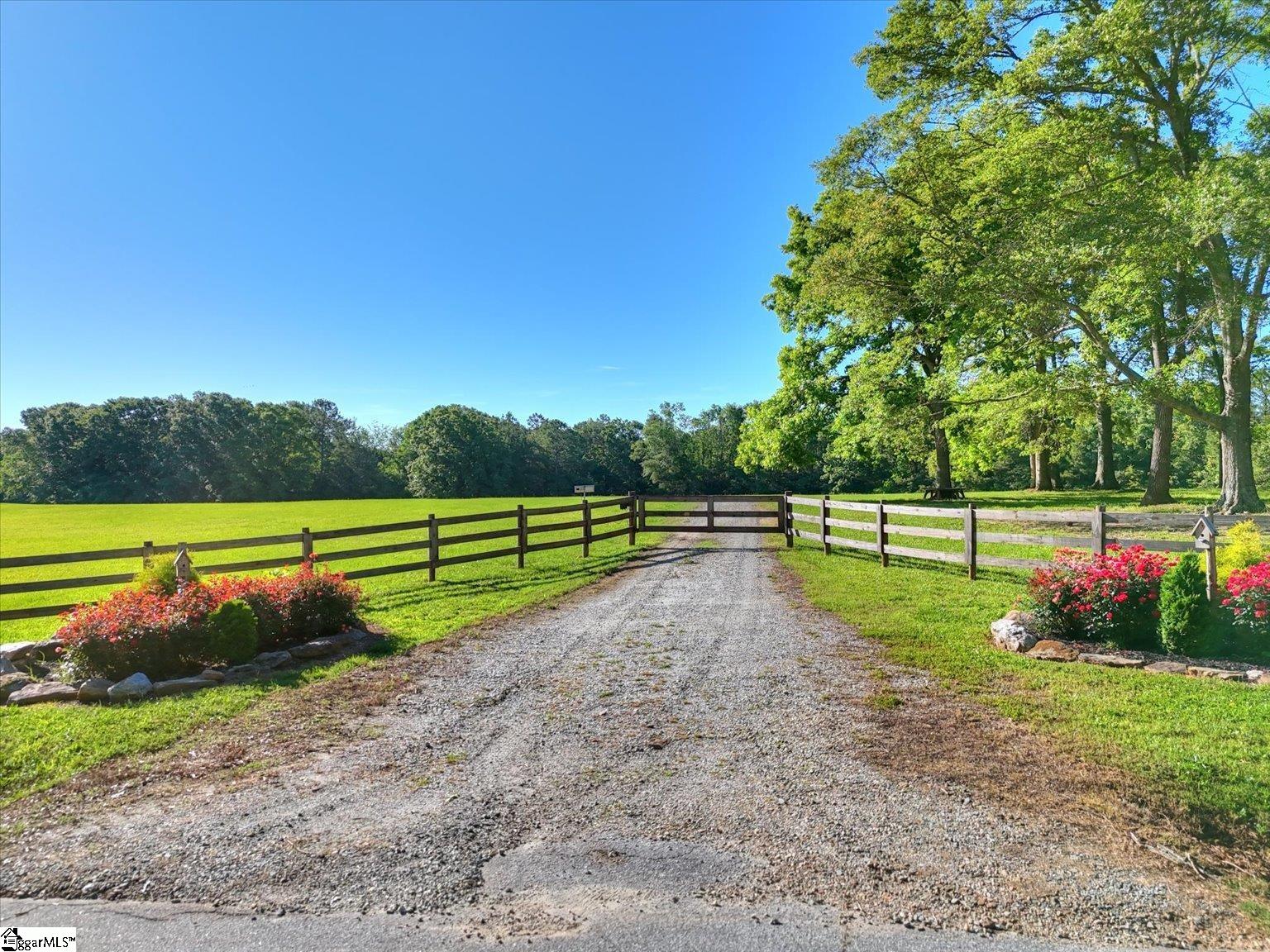 833 Duncan Creek Church Road Laurens, SC 29360