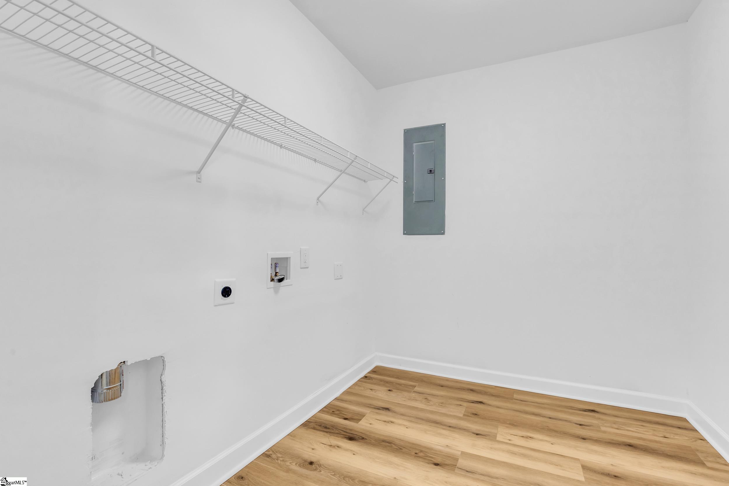 2 Melbourne Lane Greenville, SC 29615