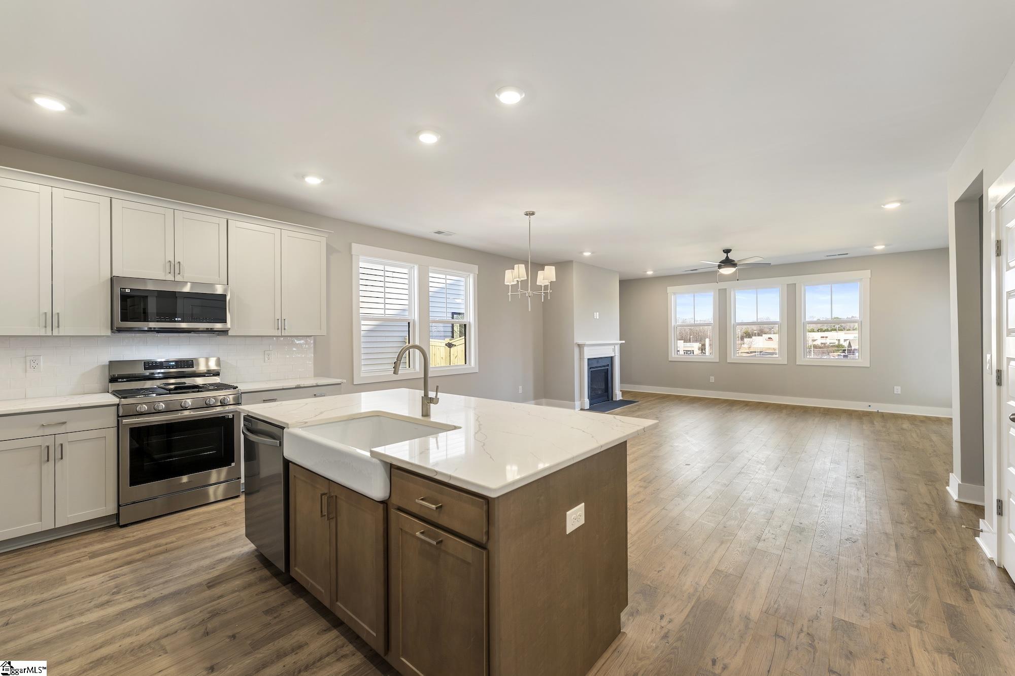 200 Highland Street Taylors, SC 29687