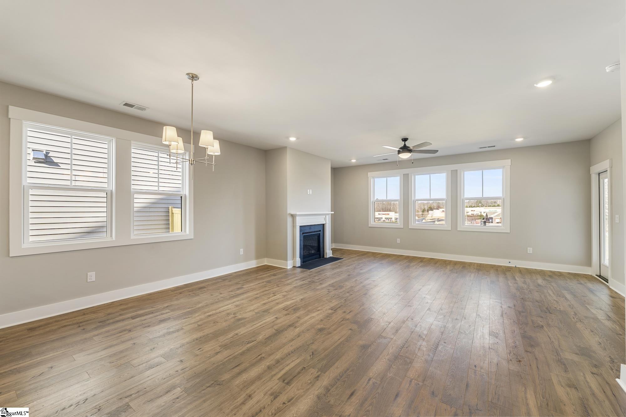 200 Highland Street Taylors, SC 29687