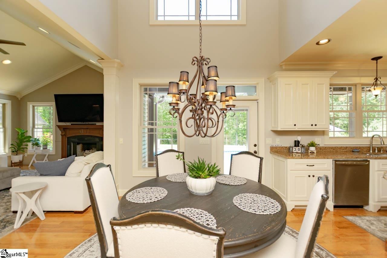 10 Forest Valley Way photo 40