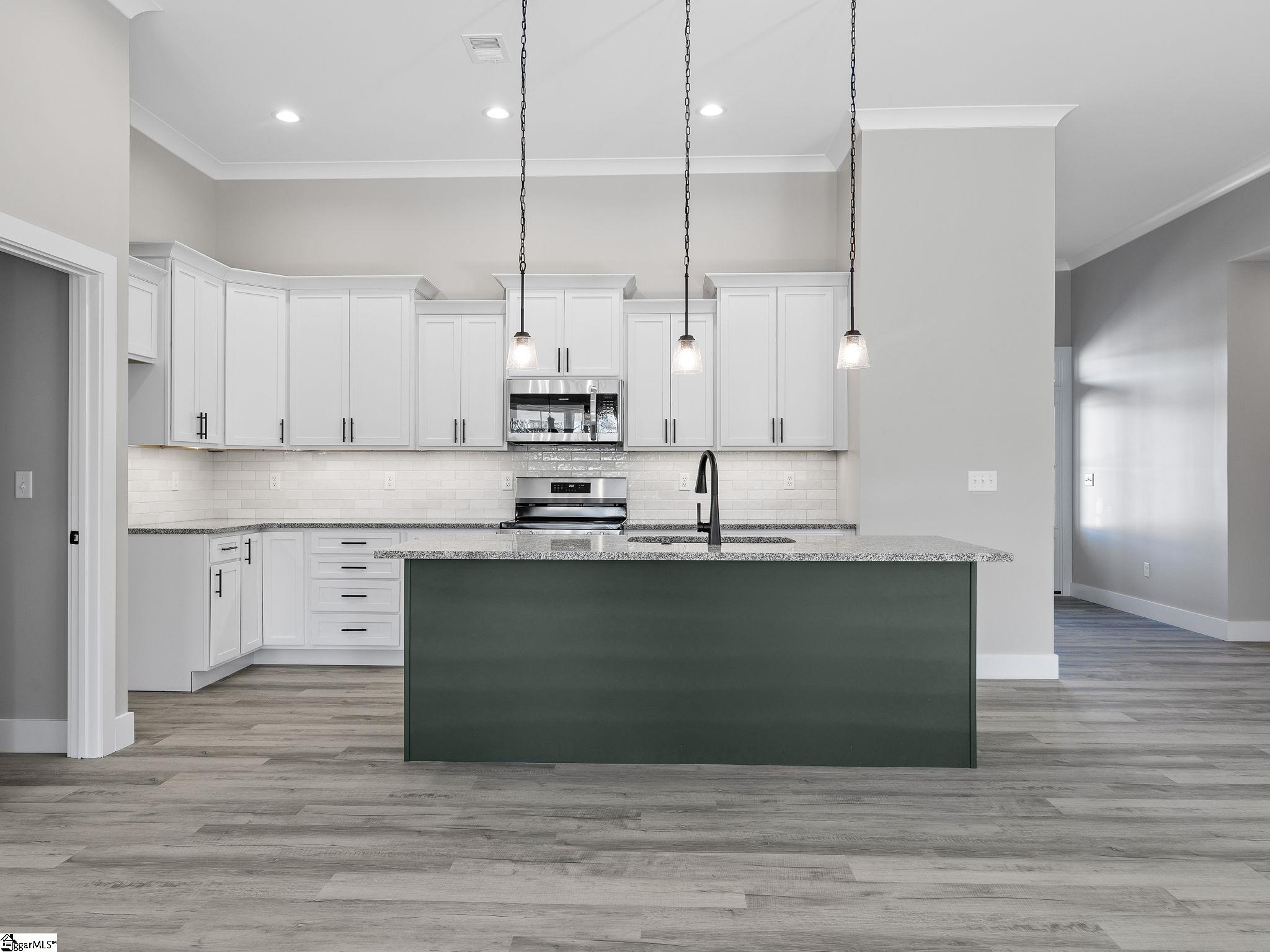 11573 New Cut Road Campobello, SC 29322