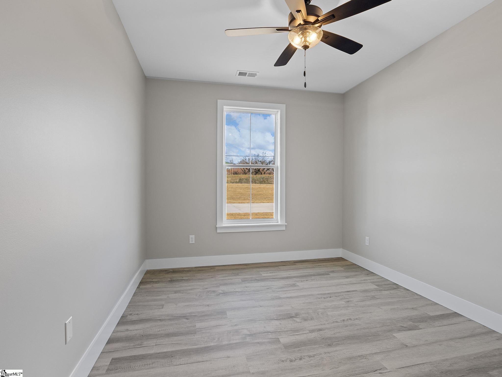 11573 New Cut Road Campobello, SC 29322
