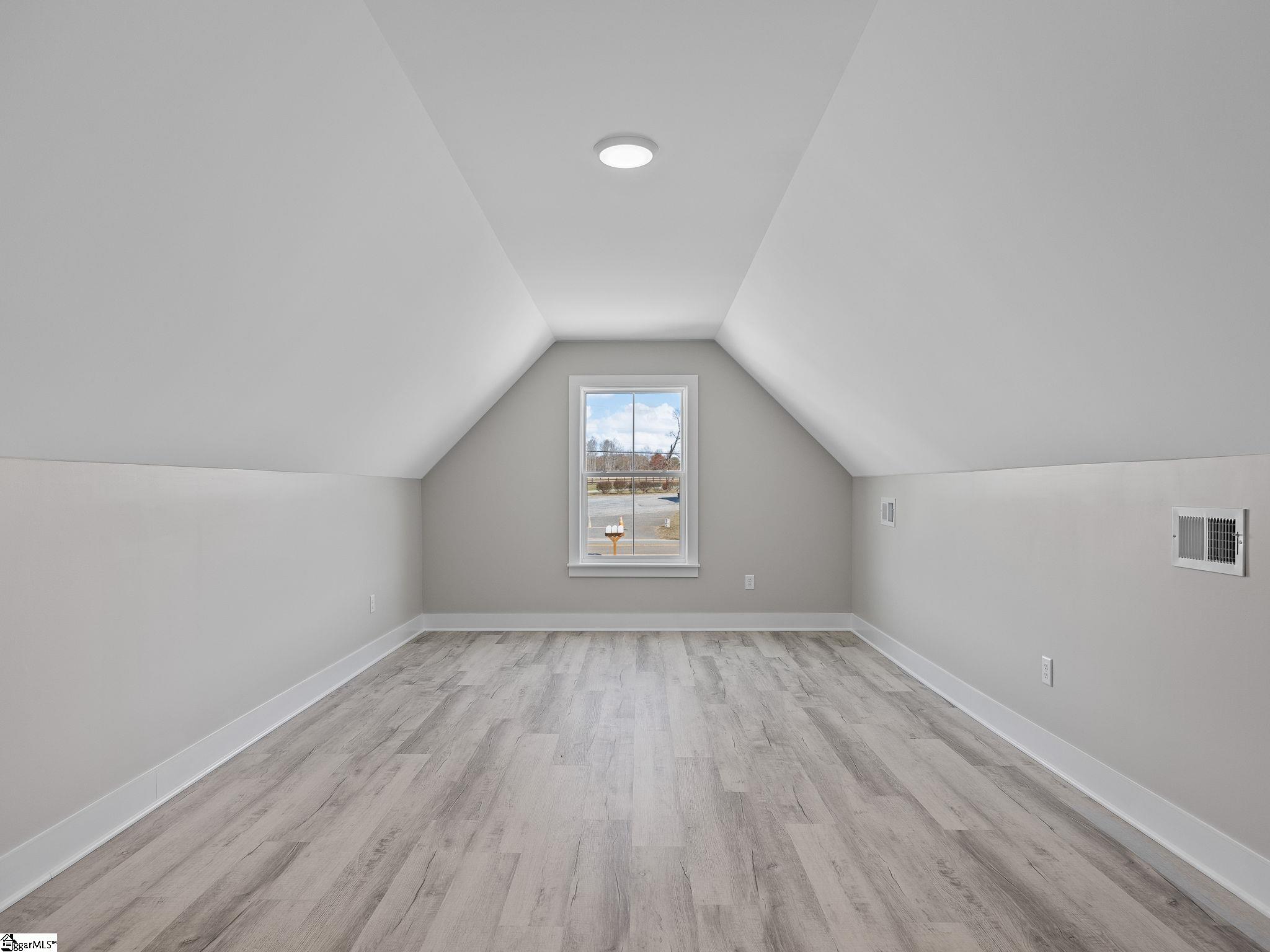 11573 New Cut Road Campobello, SC 29322