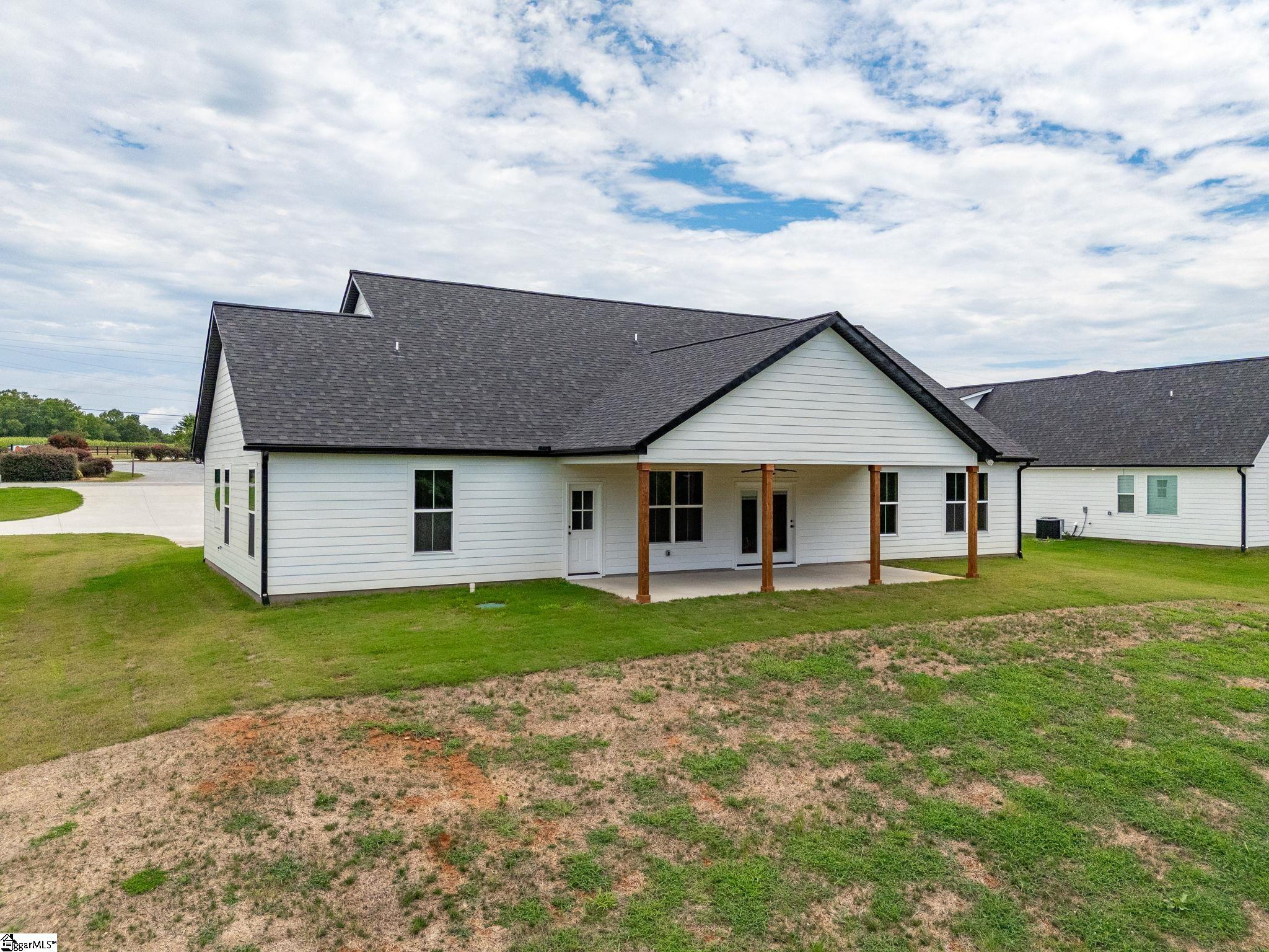 11573 New Cut Road Campobello, SC 29322
